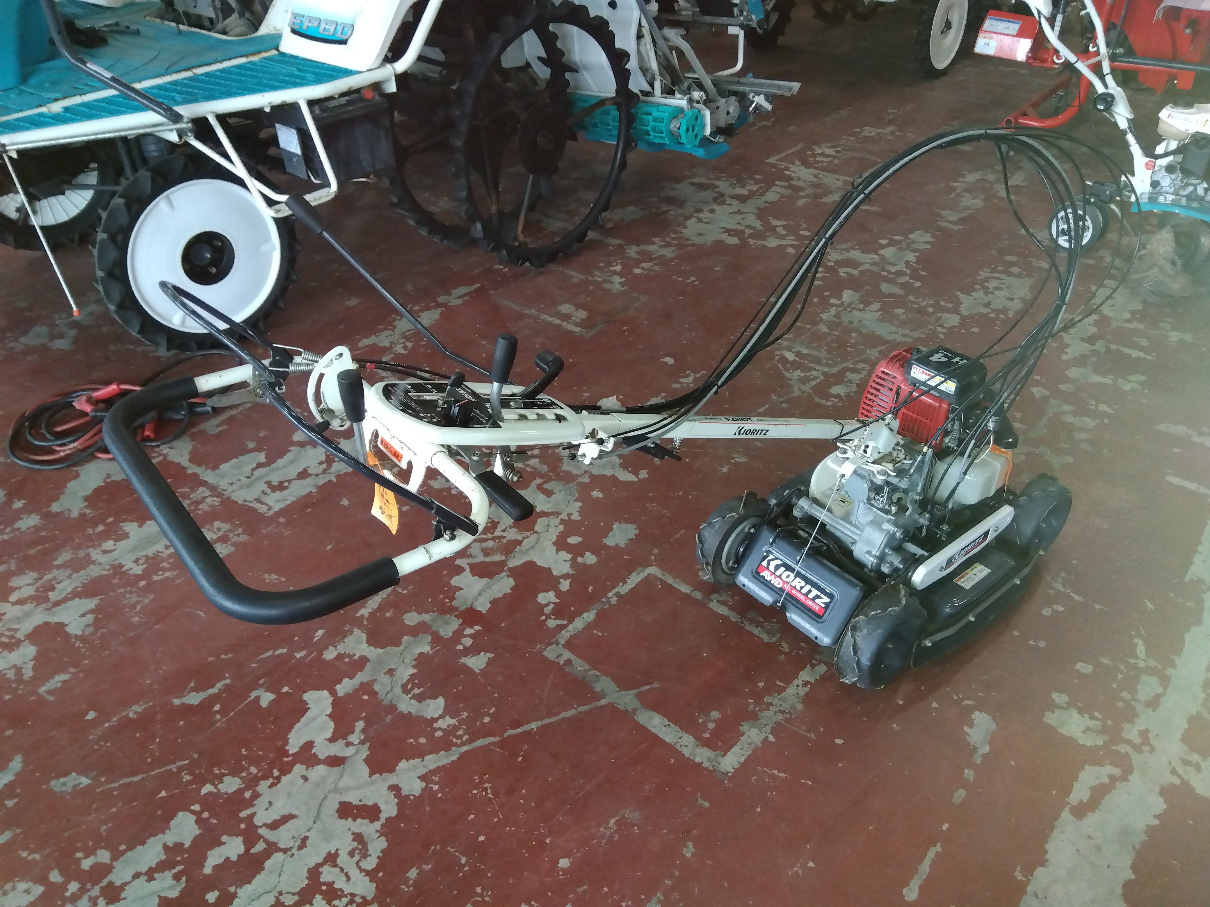 共立 中古 スパイダーモア AZ852F 【2084】 – 農キング