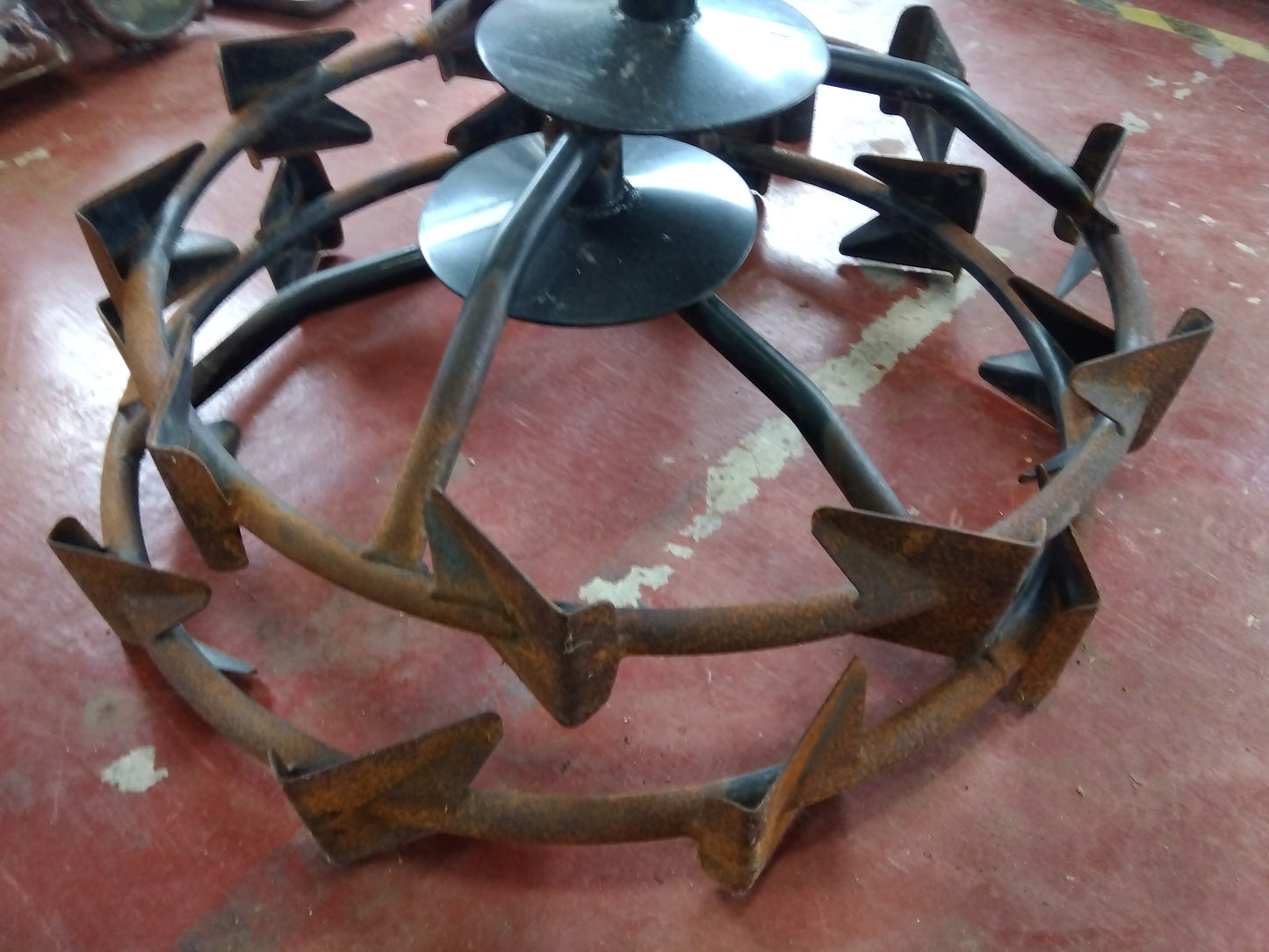 クボタ　中古　田植機用鉄補助車輪　【2097】