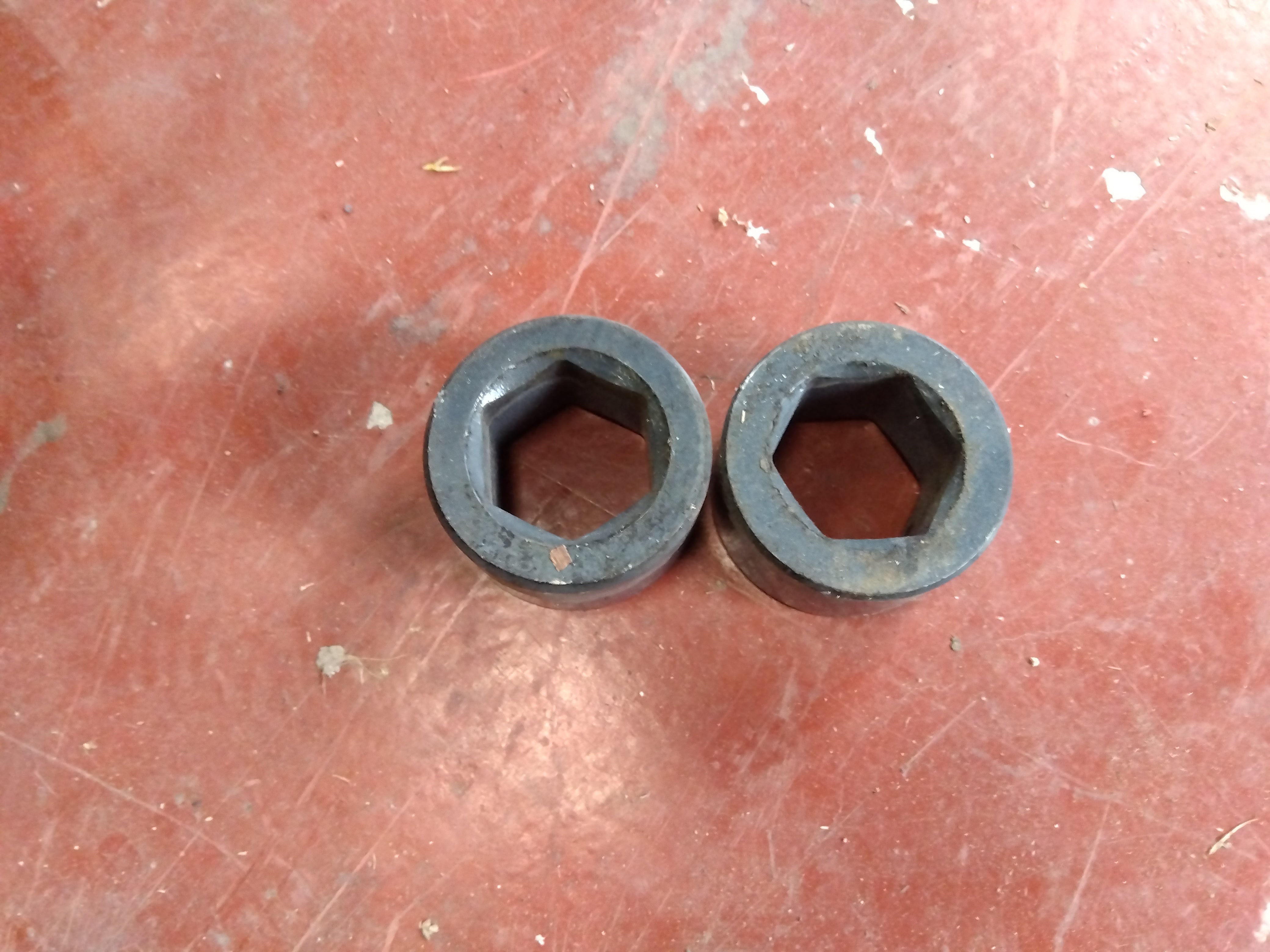 クボタ 中古 田植機用鉄補助車輪 【2097】 – 農キング