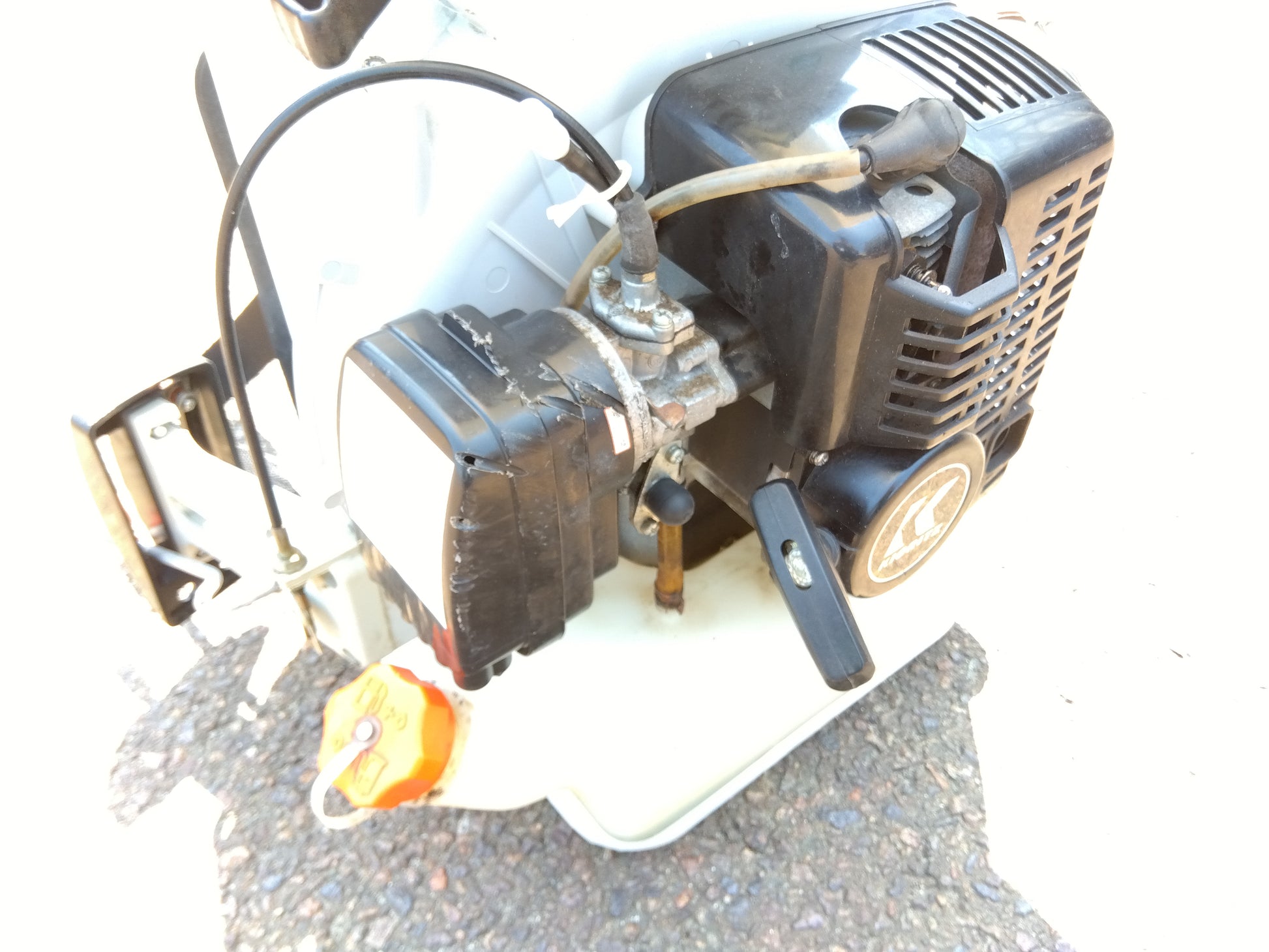共立 背負式動力散布機 DMC600+ホース付き【山形店】 – 農キング