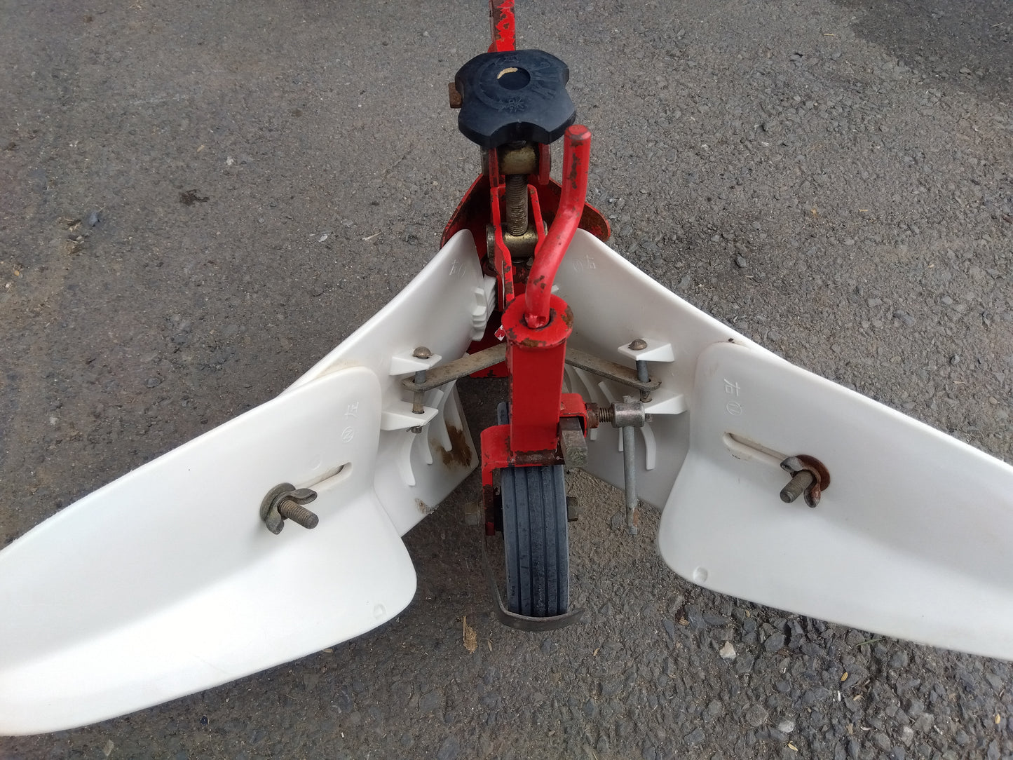 中古　アポロ培土器　【2127】