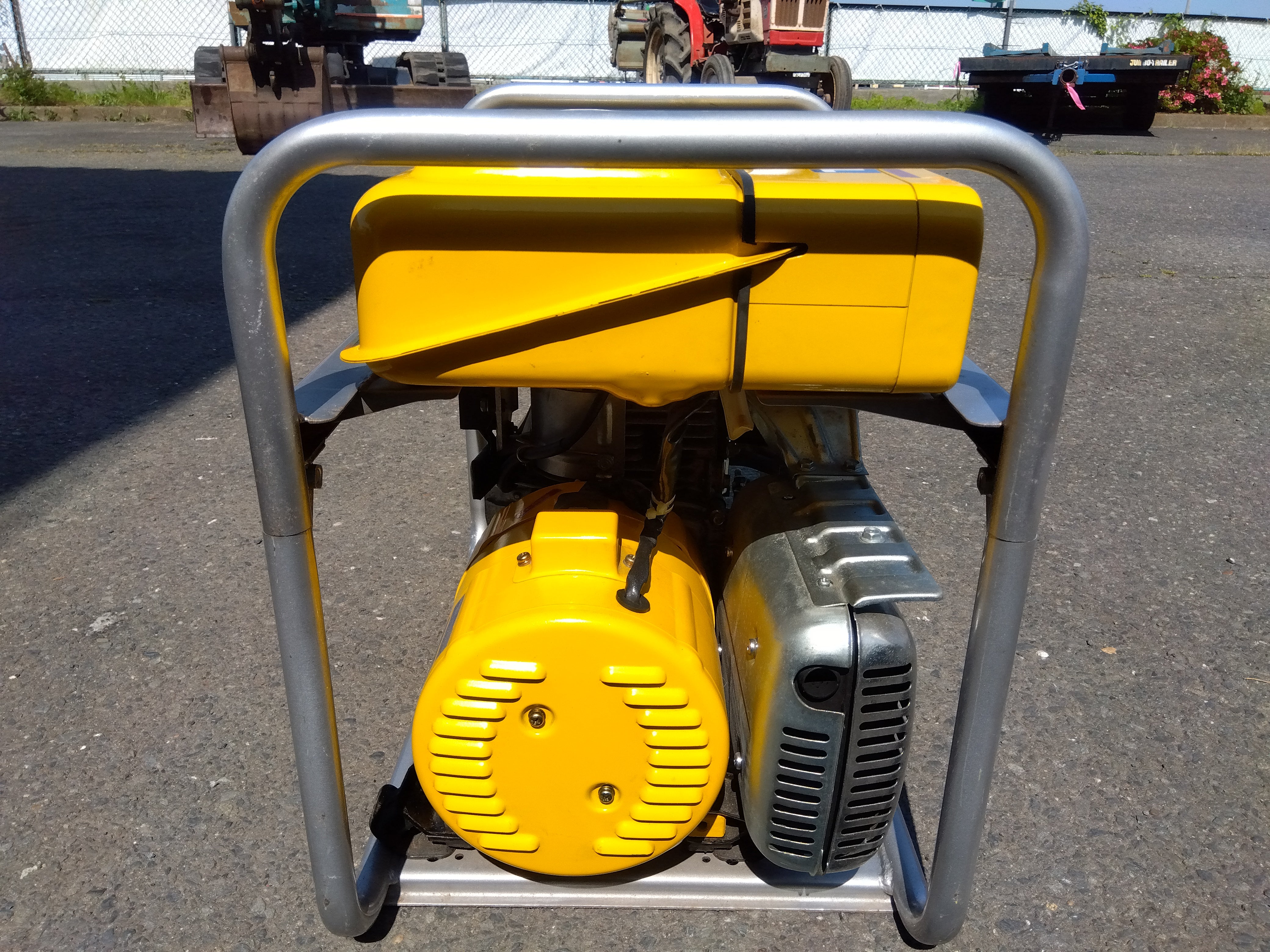 TOSHIBA 発電機 SE1200A 「宮城店 2136」 – 農キング