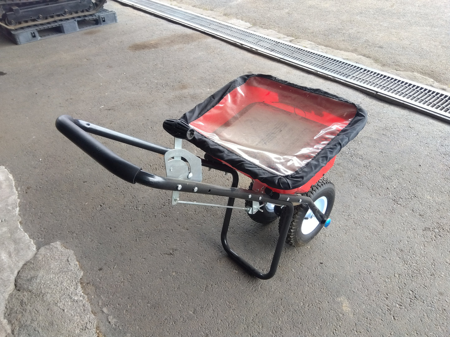 和コーポレーション　中古　マルチ散布機　KT-30PRO　【2146】