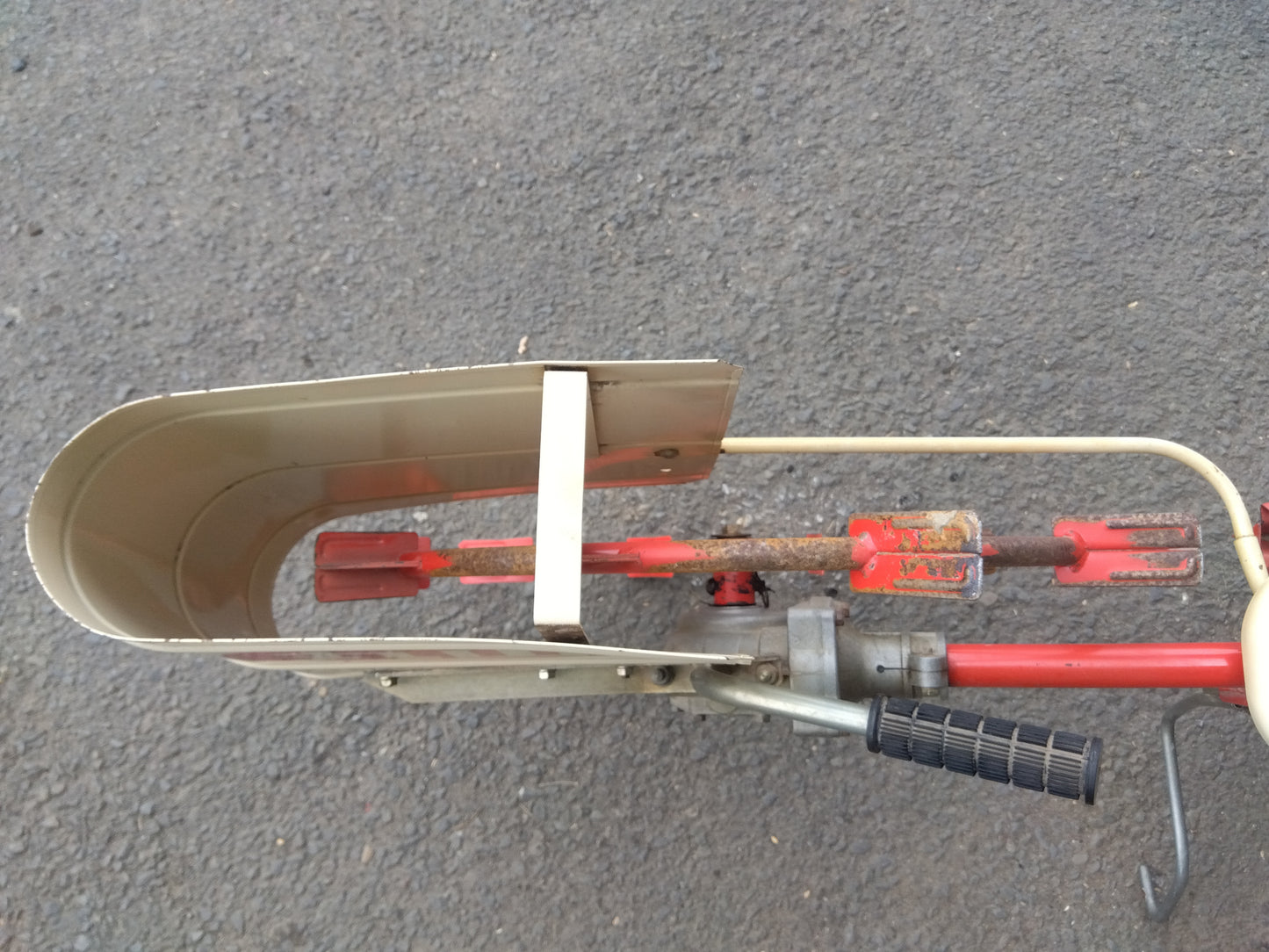 丸山　中古　歩行溝切機　MKF-310　【2009】　ジャンク品扱い