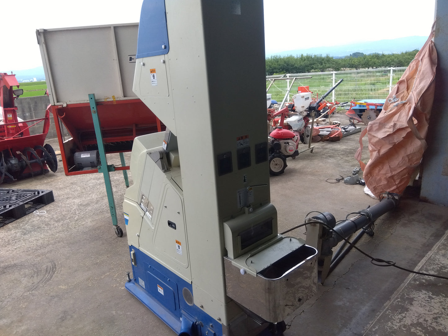 サタケ　光選別機(ピカ選)　FGS-2000【9110】