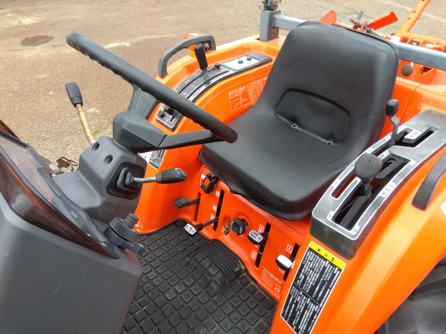 クボタ トラクター GT-3/NR15/ZE222【山形店9144/9146】※ハローは別途