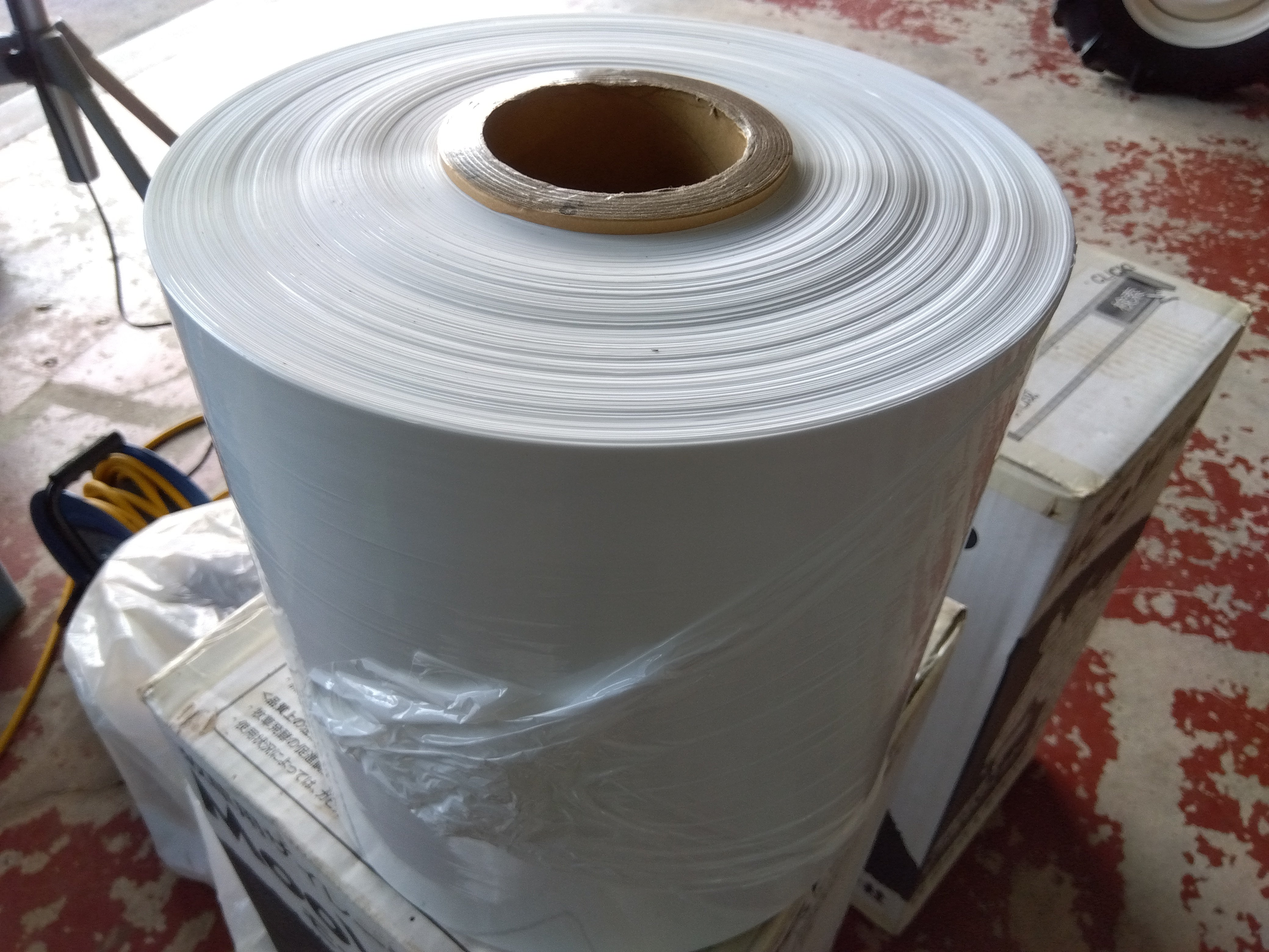 司化成工業㈱ 牧草用サイレージフィルム（7コセット販売） モーラップ