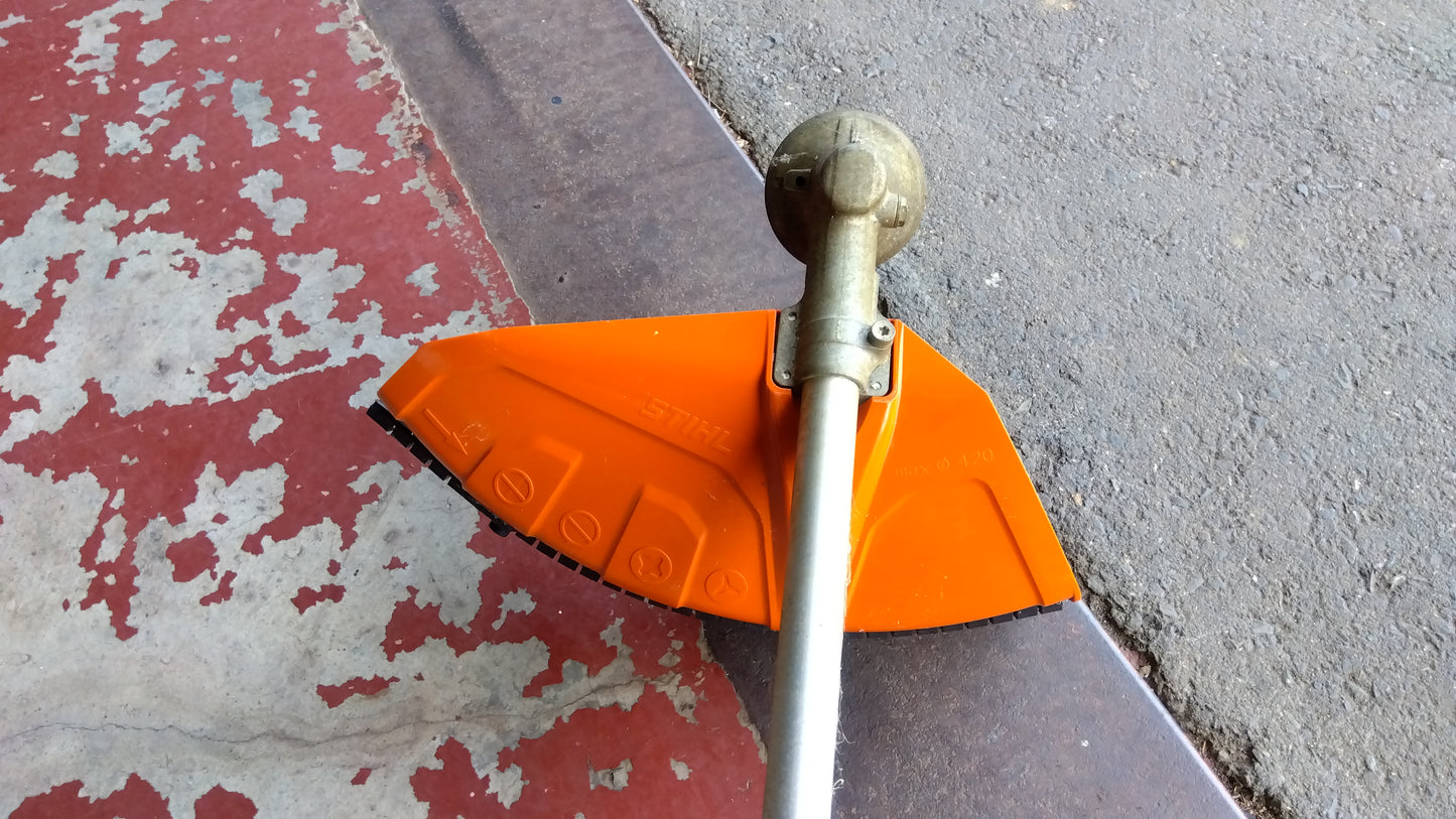 STIHL　中古　刈払機　FR235　「宮城店2203」
