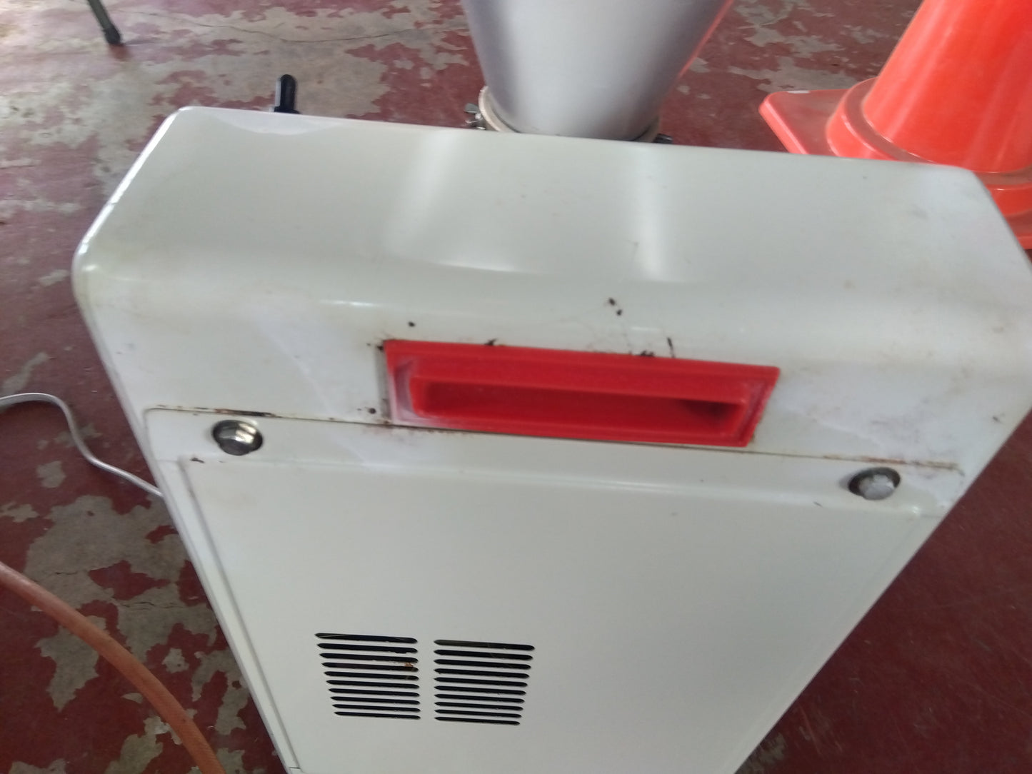 クニミツ　中古　味噌摺機　L-B　【2200】