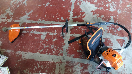 STIHL　中古　刈払機　FR235　「宮城店2203」