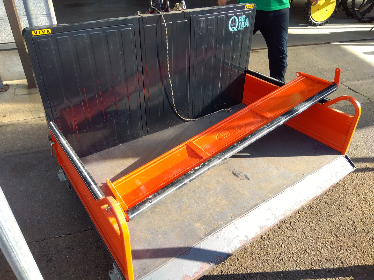 冨士トレーラー　整地キャリア　DCQ15A【9200】