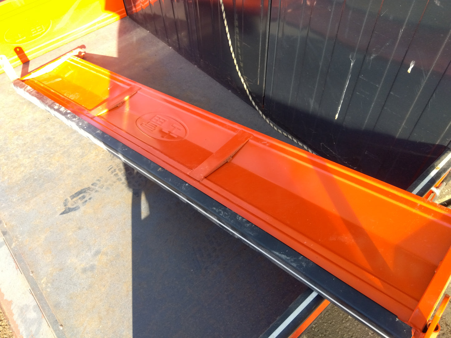 冨士トレーラー　整地キャリア　DCQ15A【9200】