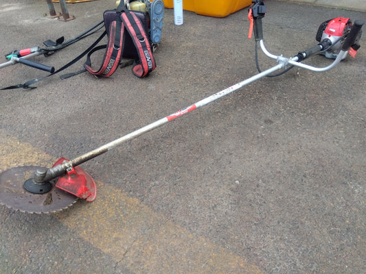 丸山　刈払機　MLB260【】