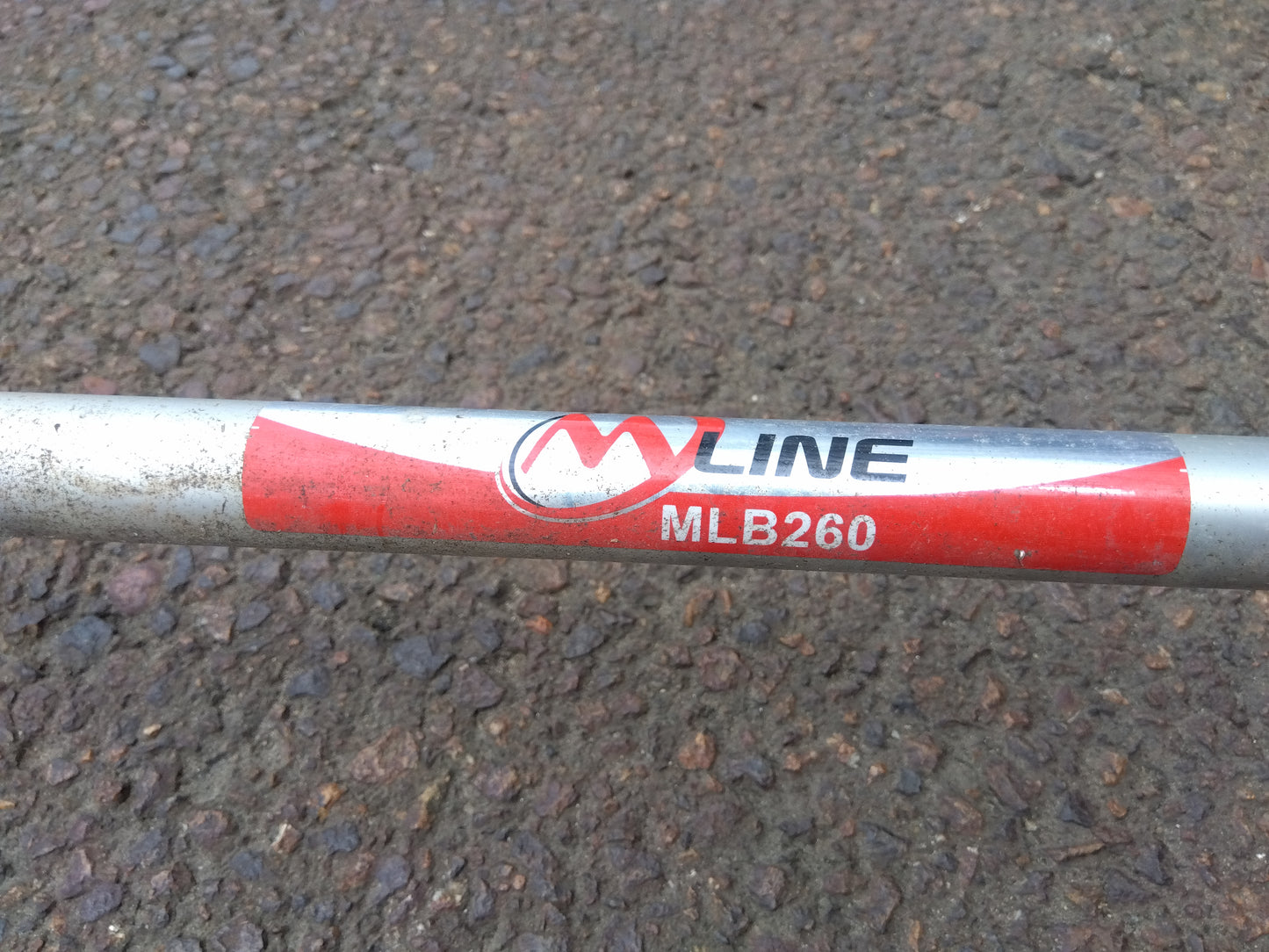 丸山　刈払機　MLB260【】