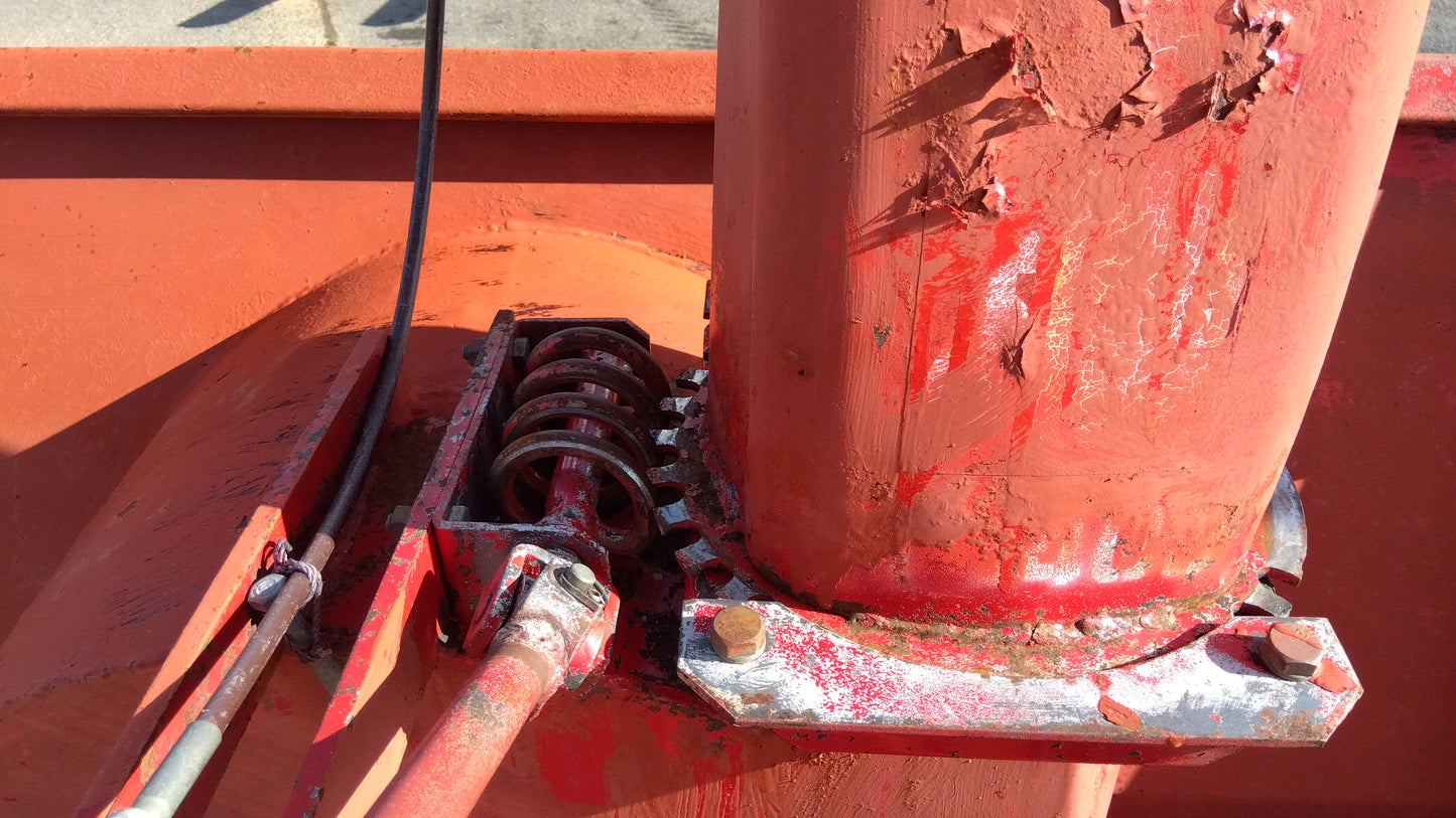 【ジャンク・部品取り用】メーカー型式不明　中古　スノーラッセル　「宮城店2238」