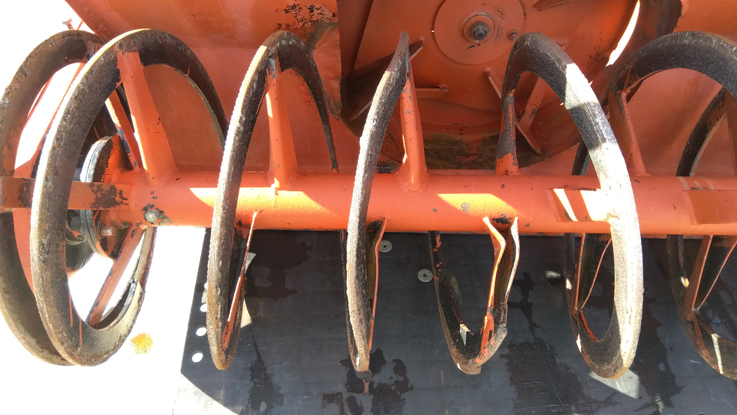 【ジャンク・部品取り用】メーカー型式不明　中古　スノーラッセル　「宮城店2238」