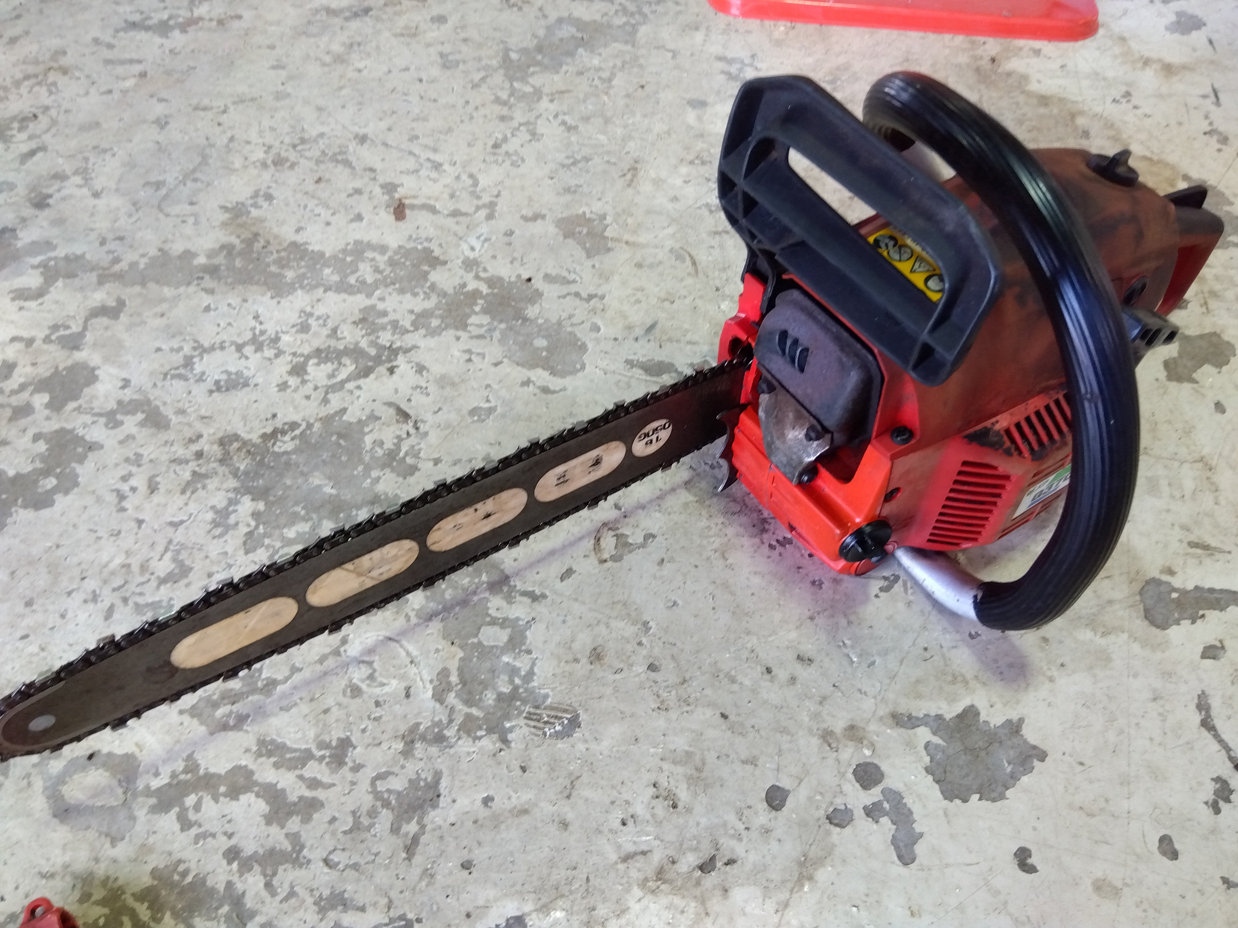 ジャンク品/店頭購入限定】小松ゼノア チェーンソー G370AV【山形店