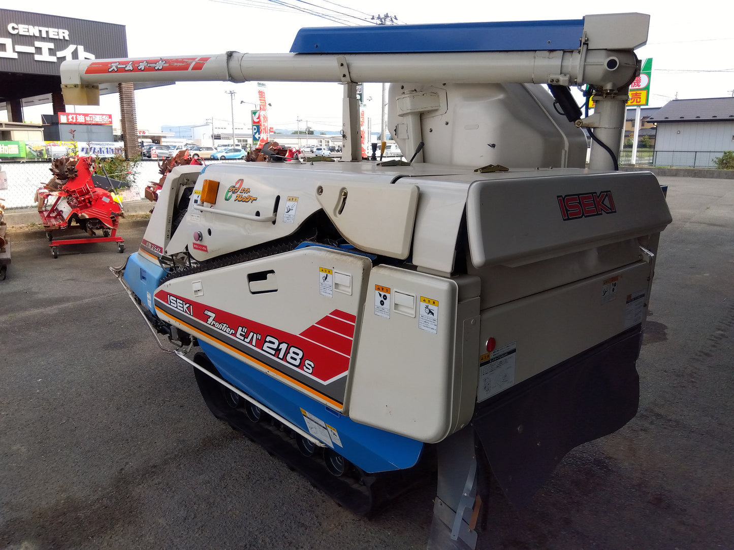 イセキ　中古　コンバイン　HVS218G-ZKVHWC　（ジャンク品）　「宮城店2244P」