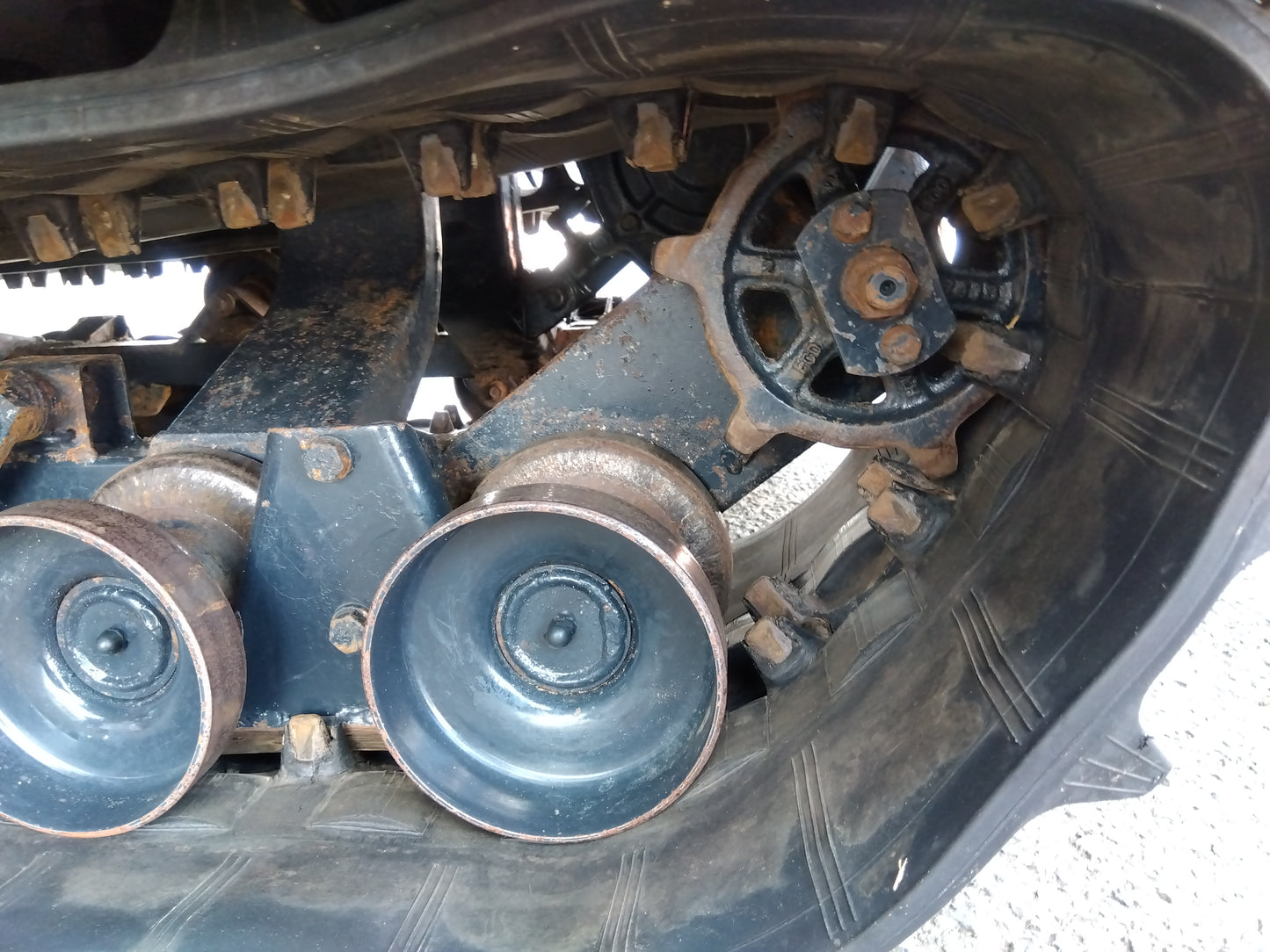 イセキ　中古　コンバイン　HVS218G-ZKVHWC　（ジャンク品）　「宮城店2244P」