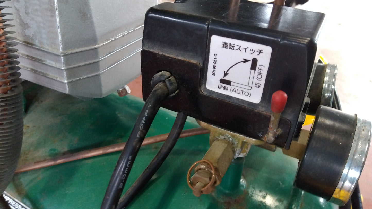 G-force　中古　コンプレッサー　AB20-30　「宮城店2258」