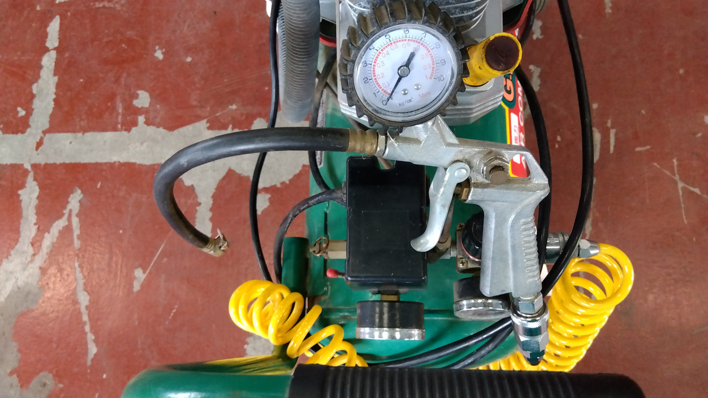 G-force　中古　コンプレッサー　AB20-30　「宮城店2258」