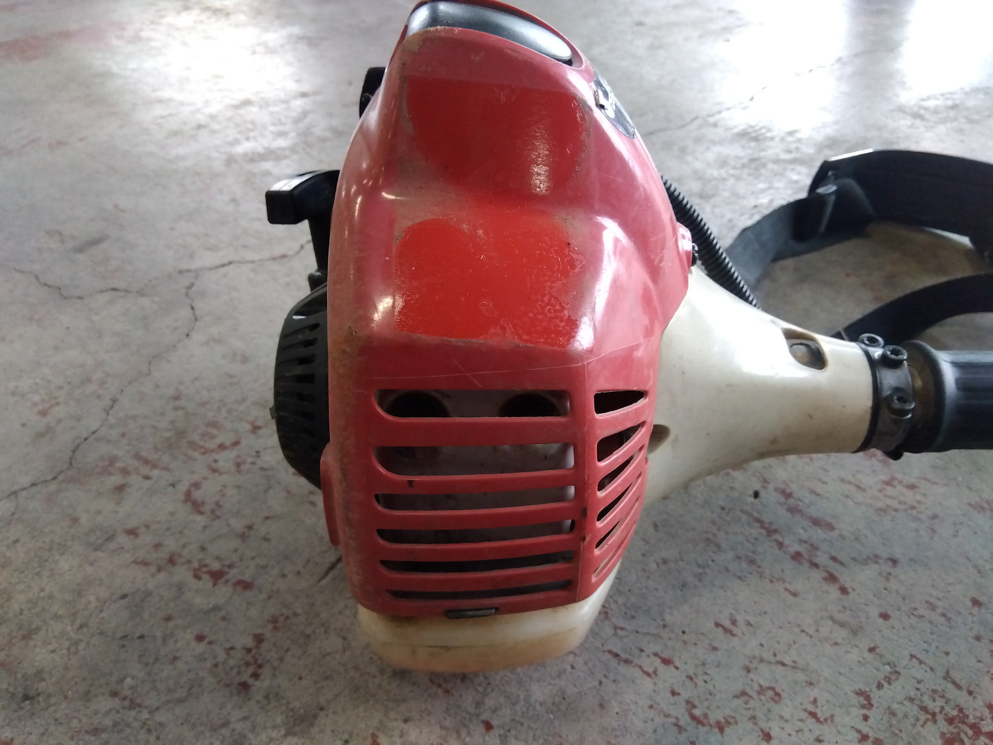 ゼノア　中古　刈払機　TRZ235W①　「宮城店　2272」