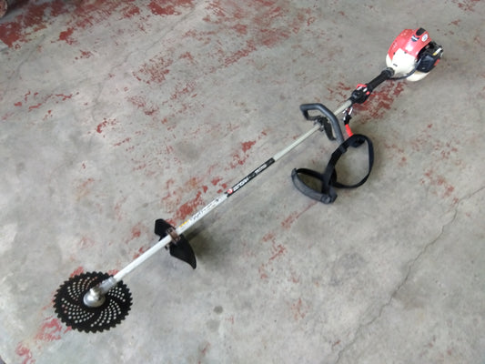 ゼノア　中古　刈払機　TRZ235L　「宮城店　2273」