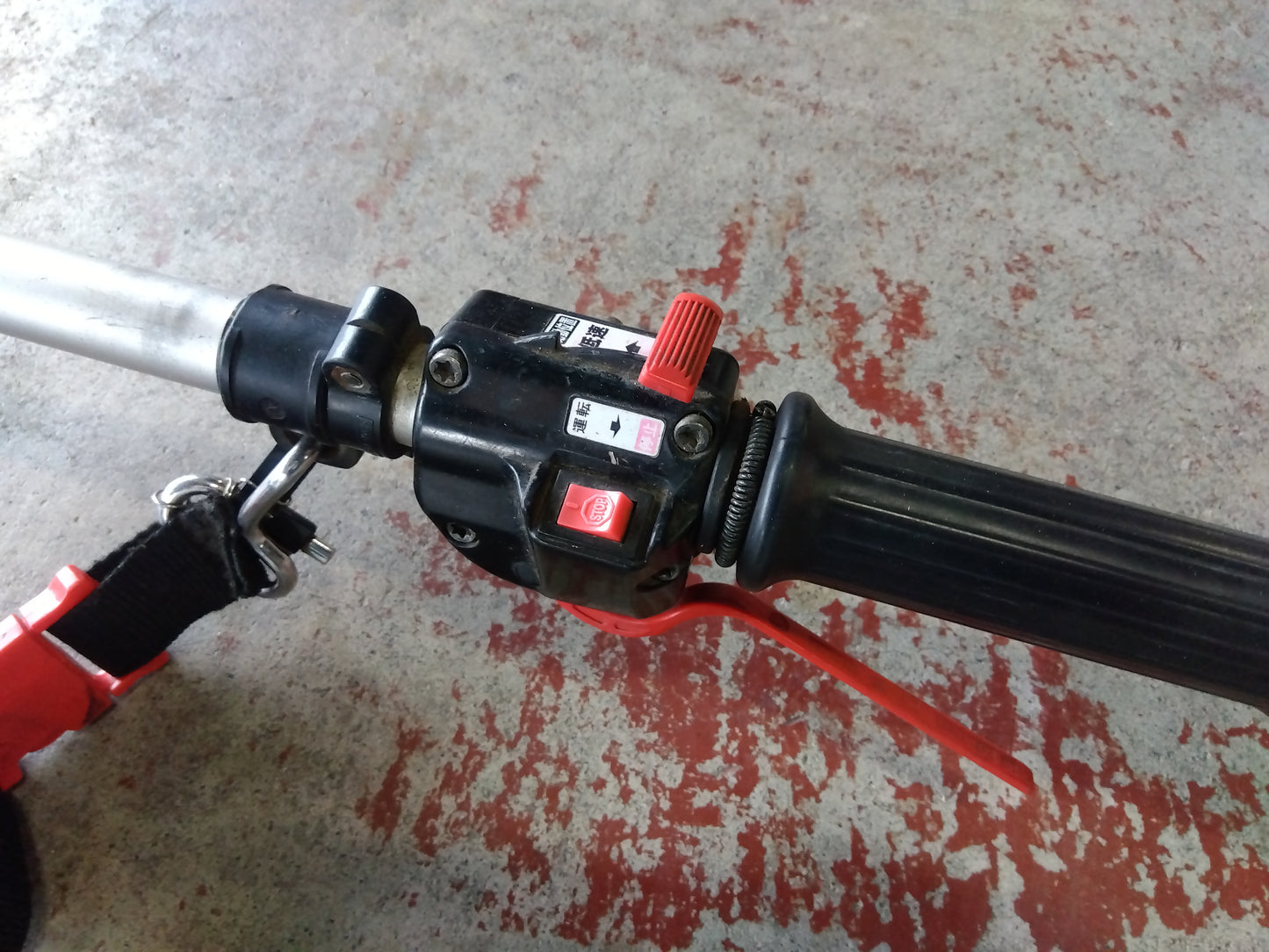 ゼノア　中古　刈払機　TRZ235L　「宮城店　2273」