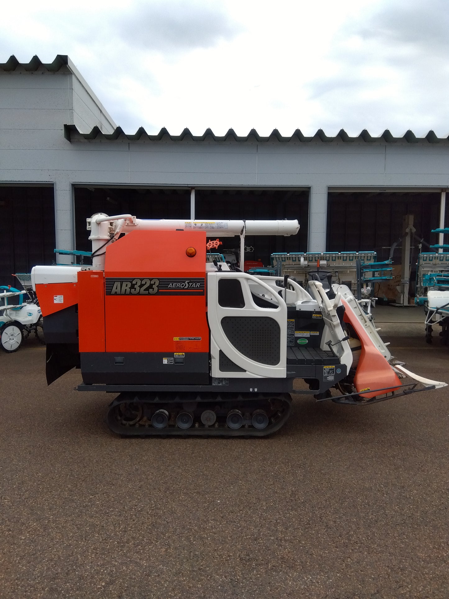 クボタ 中古 コンバイン AR323 GDXMW2 【山形店 9268】