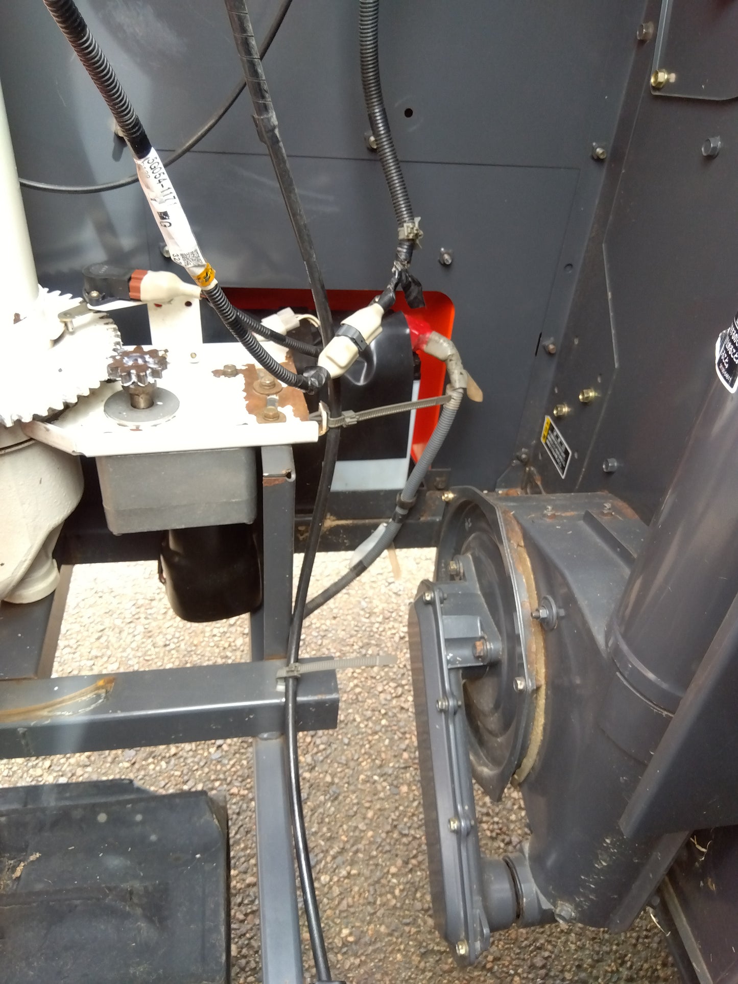 クボタ 中古 コンバイン AR323 GDXMW2 【山形店 9268】