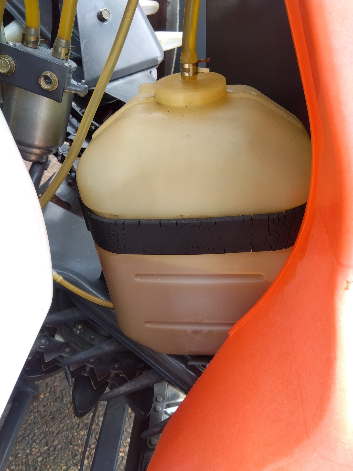 クボタ 中古 コンバイン AR323 GDXMW2 【山形店 9268】