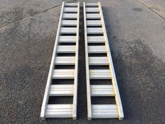 メーカー不明 中古 アルミブリッジ 2400㎜ 【宮城 2316】