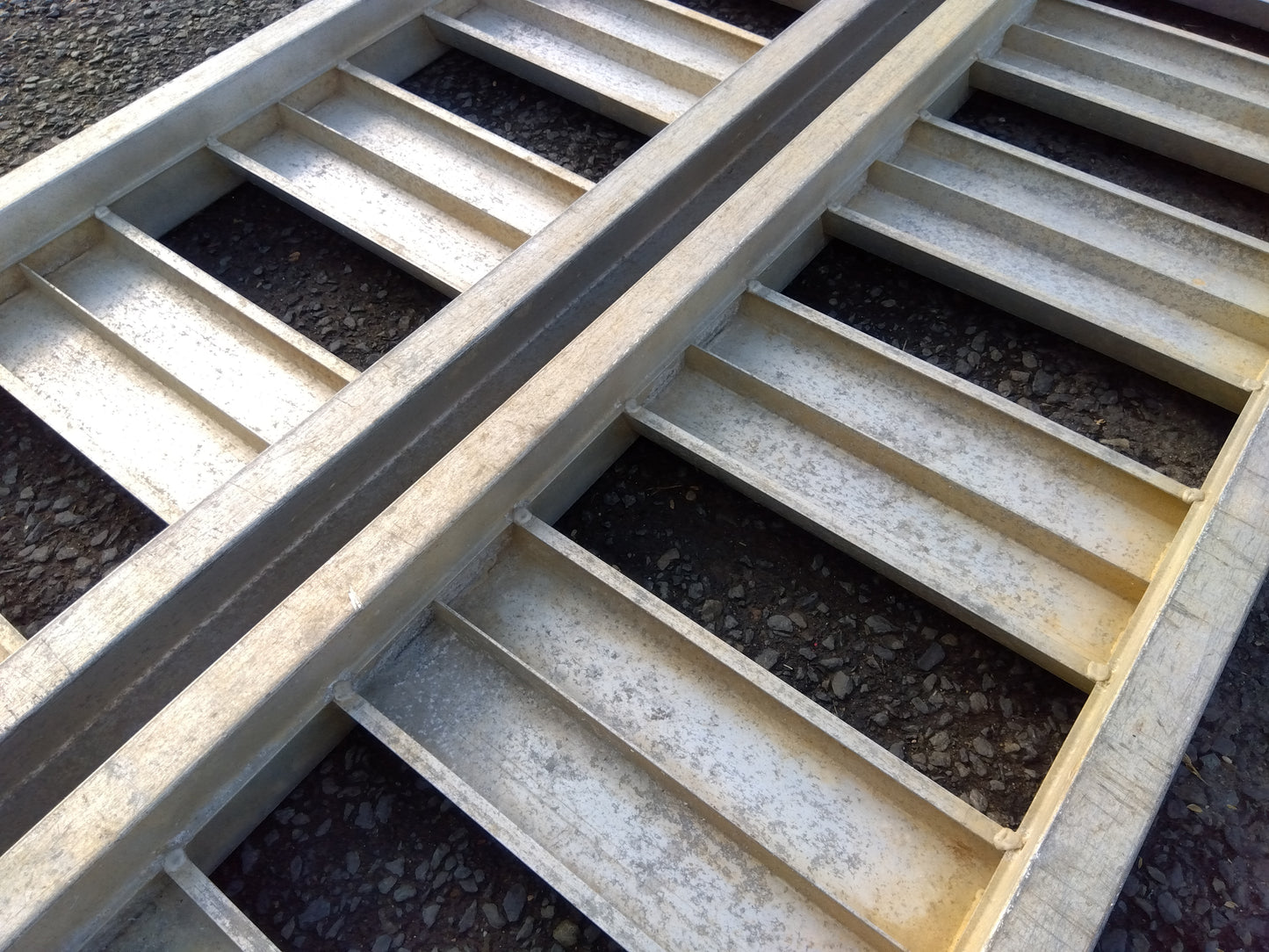 メーカー不明 中古 アルミブリッジ 2400㎜ 【宮城 2316】