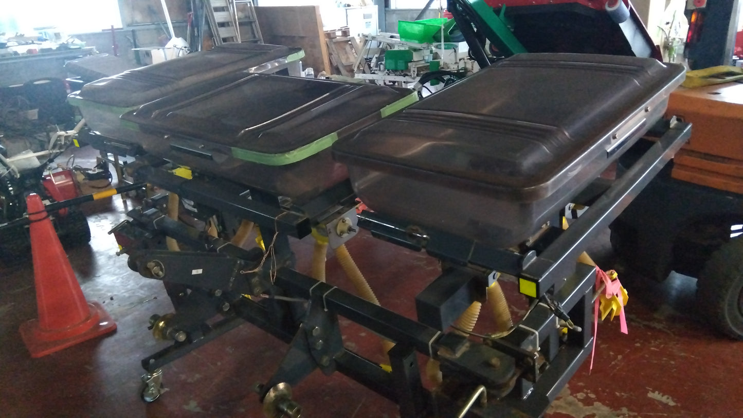 タイショー 中古 ワイド肥料散布機 HDS-330 【宮城 2282】