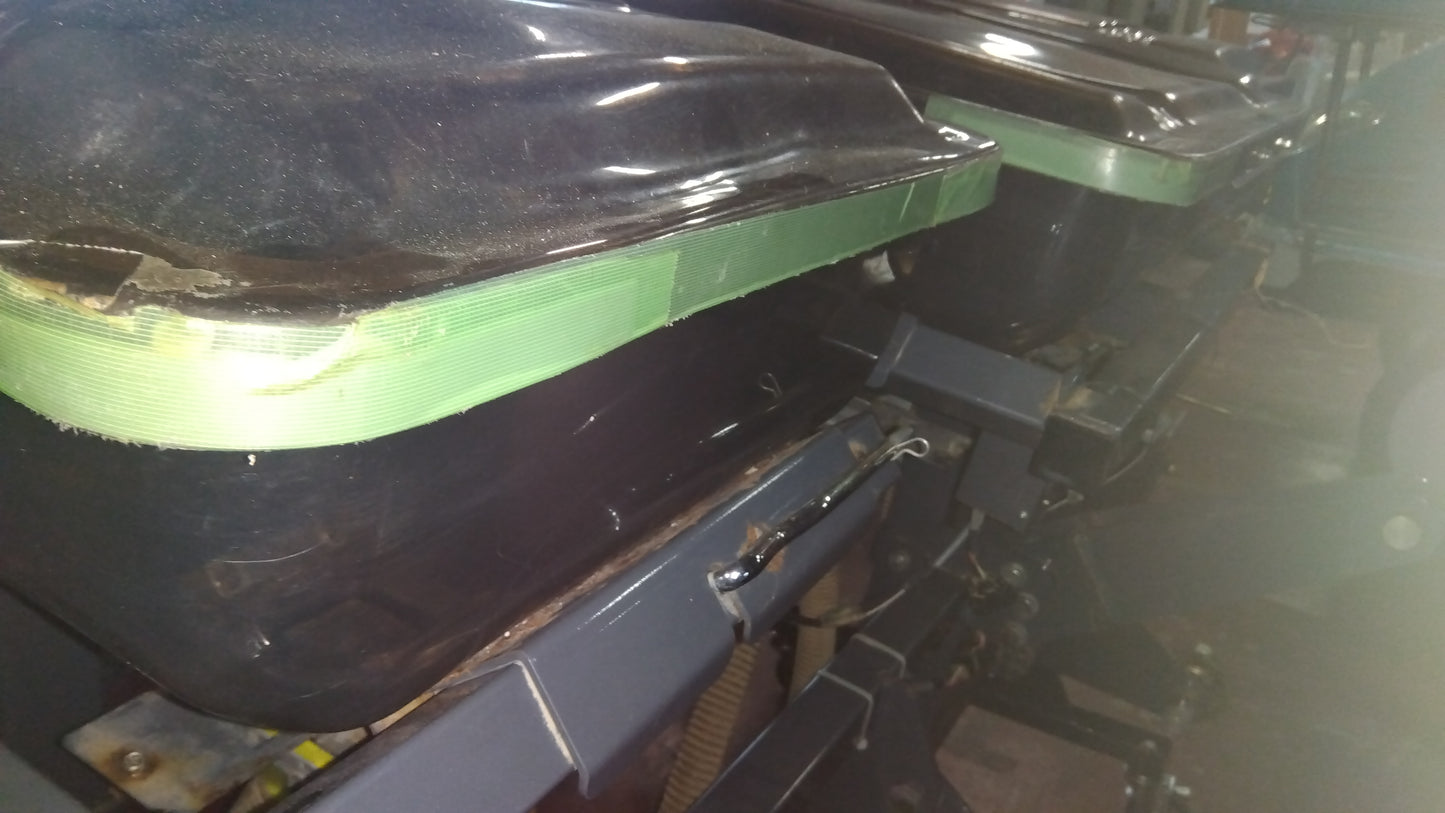 タイショー 中古 ワイド肥料散布機 HDS-330 【宮城 2282】