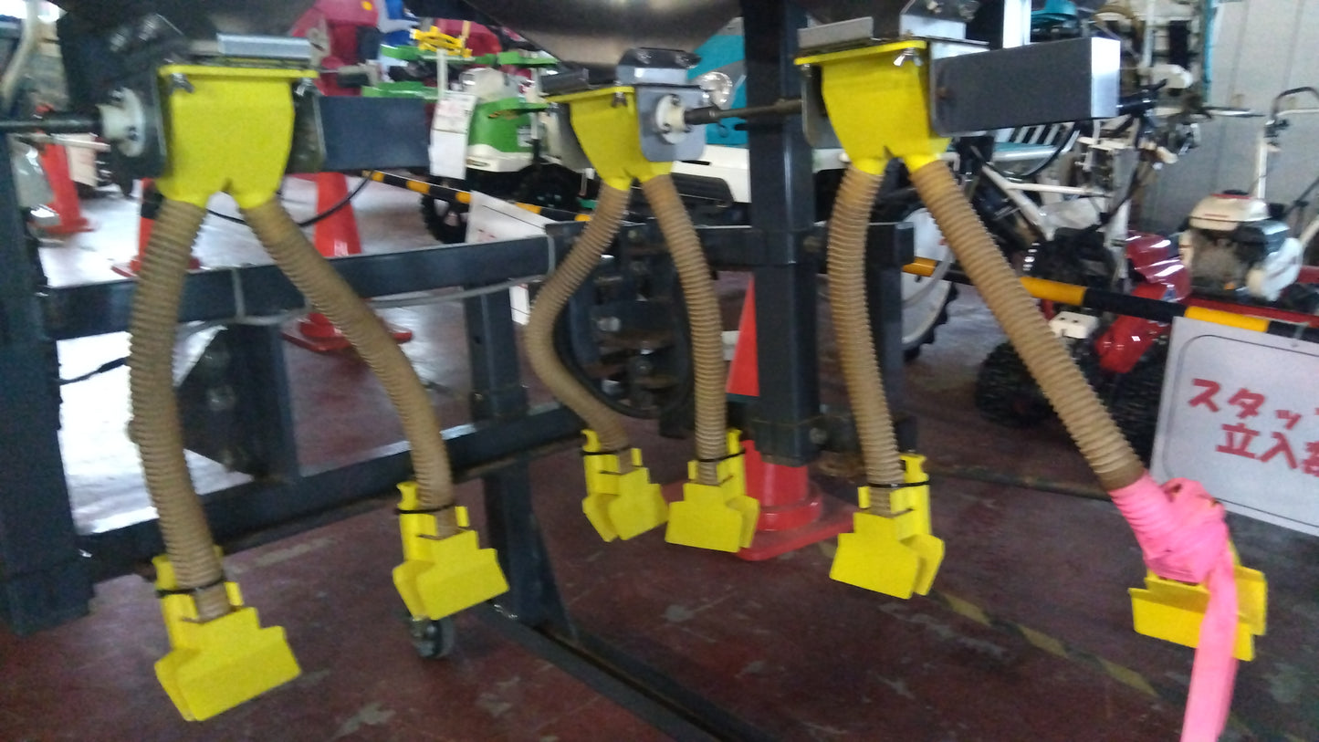 タイショー 中古 ワイド肥料散布機 HDS-330 【宮城 2282】