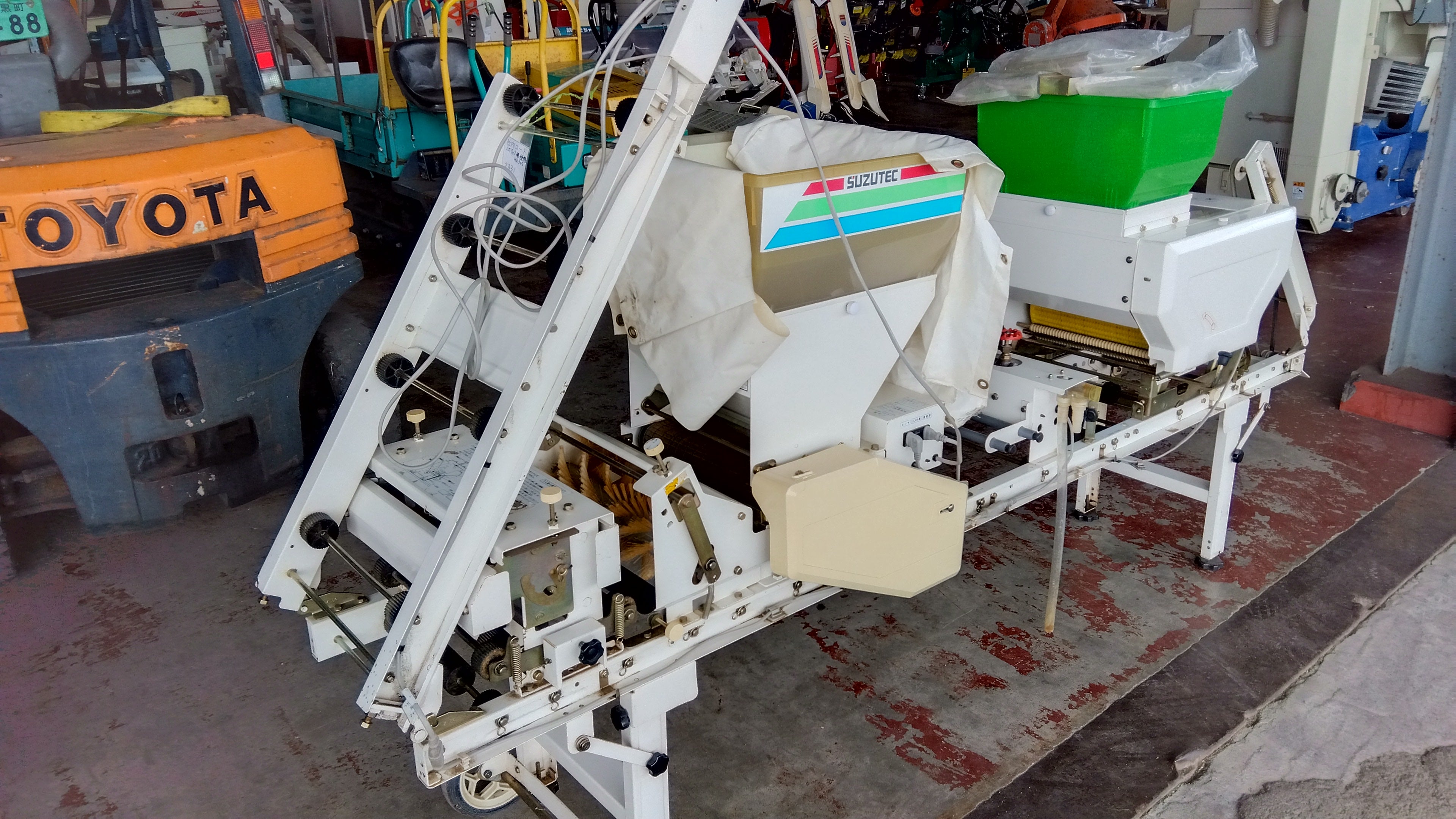 スズテック 中古播種機 HK-305 作動品 中古播種機スズテックHK-305 新潟◎◯商品詳細【中古農機具販売 UMM】