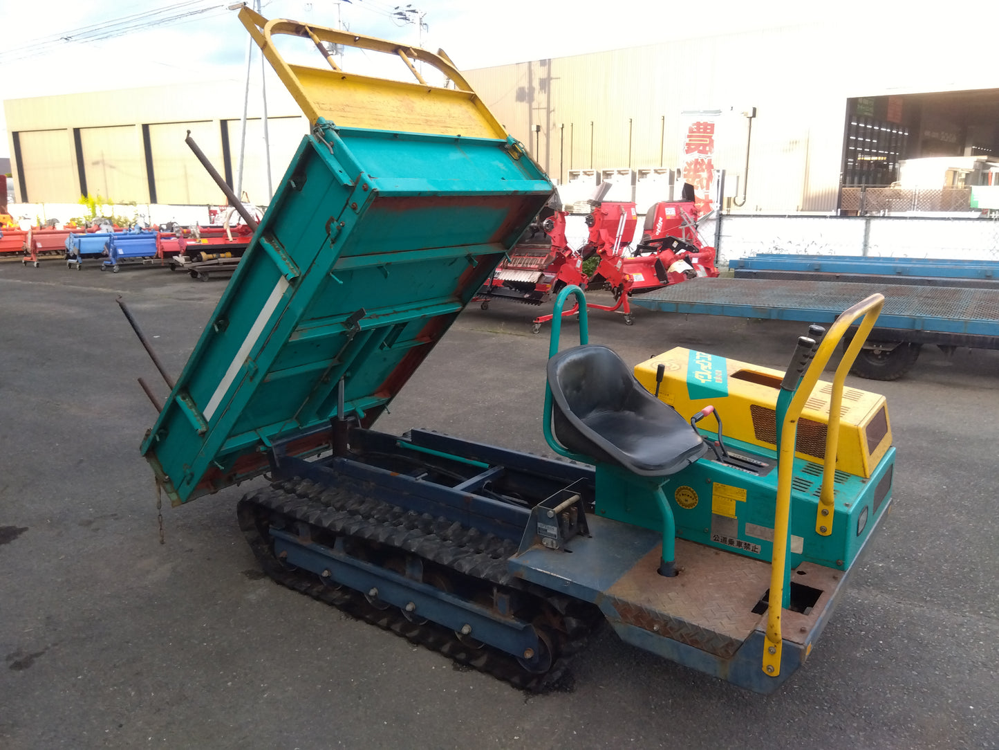 筑水キャニコム 中古  キャリアダンプ BFE806 【宮城店 2313】