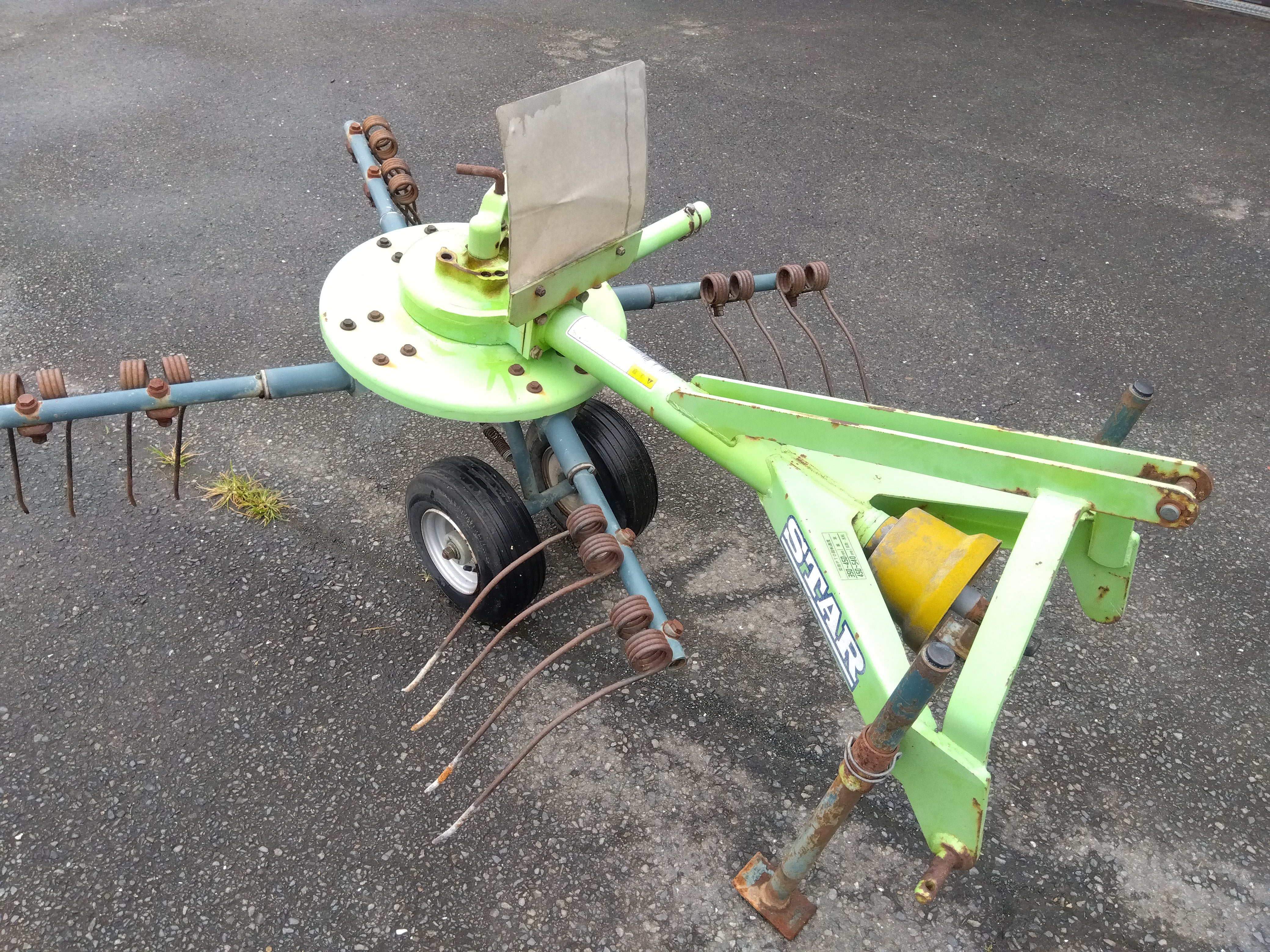 スター 中古 ジャイロレーキ 型式不明 「宮城店 2328P」 – 農キング