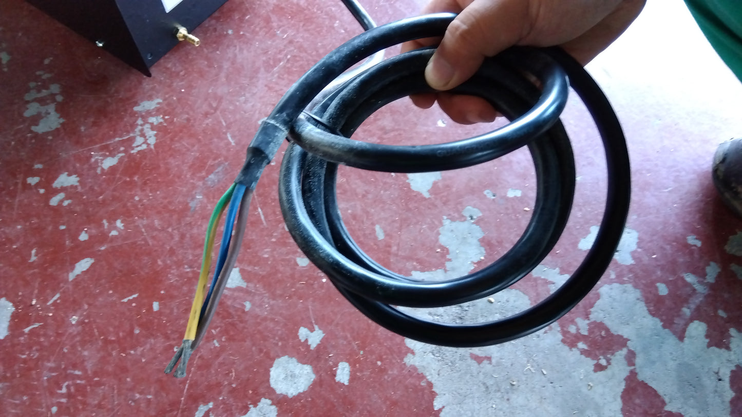 メーカー不明　中古(未使用品）　アークプラズマ溶接機　SPC1000PRO 　「宮城店2300」