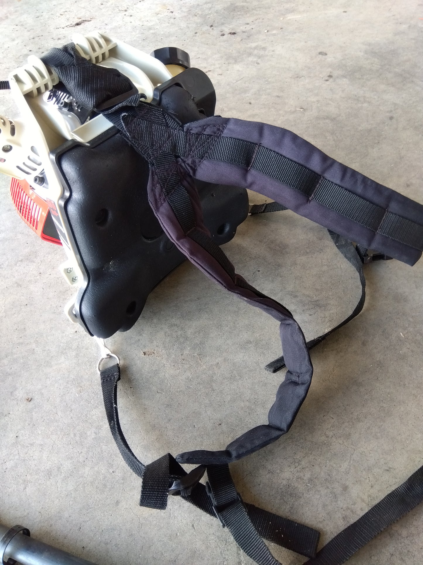 ゼノア 中古 背負刈払機 BKZ315B 【山形店 9279】