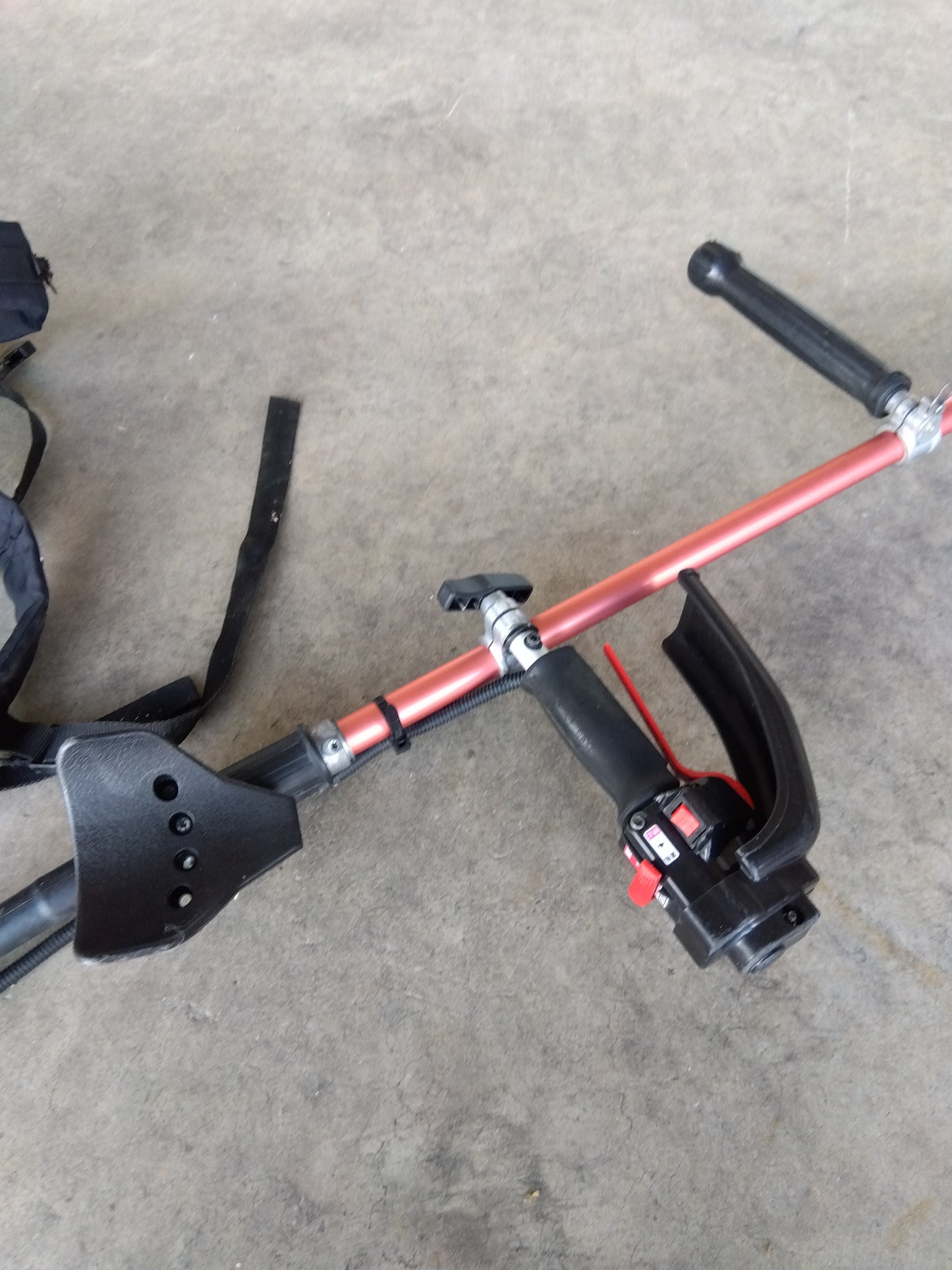 ゼノア 中古 背負刈払機 BKZ315B 【山形店 9279】