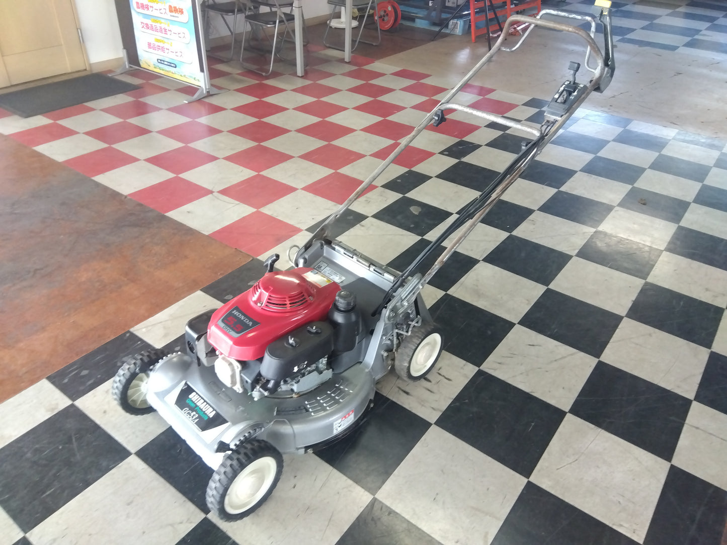 シバウラ　中古　芝刈機　GC53A【ジャンク品】