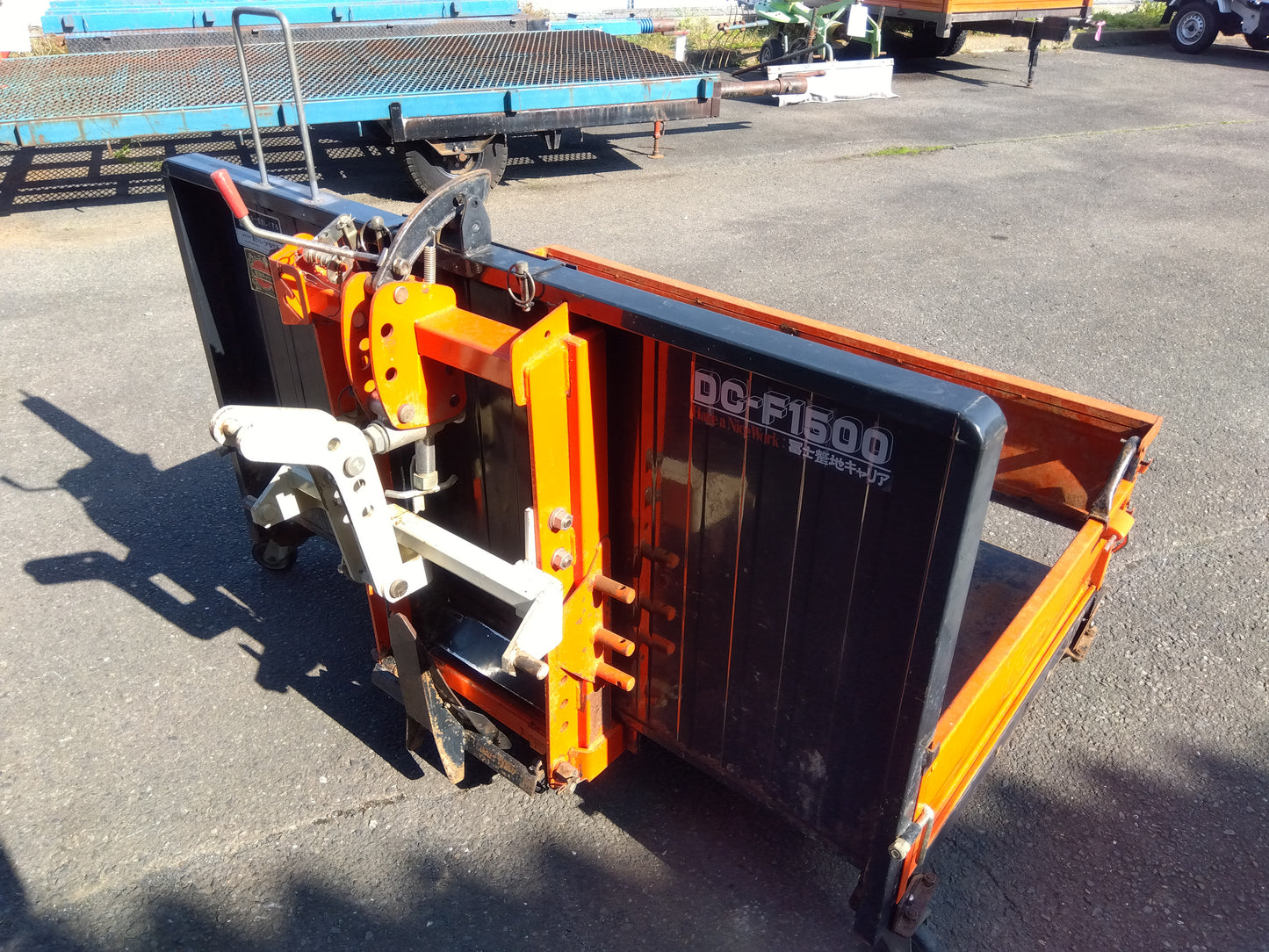 冨士　中古　整地キャリア　DC-F1500　「宮城店　2384」