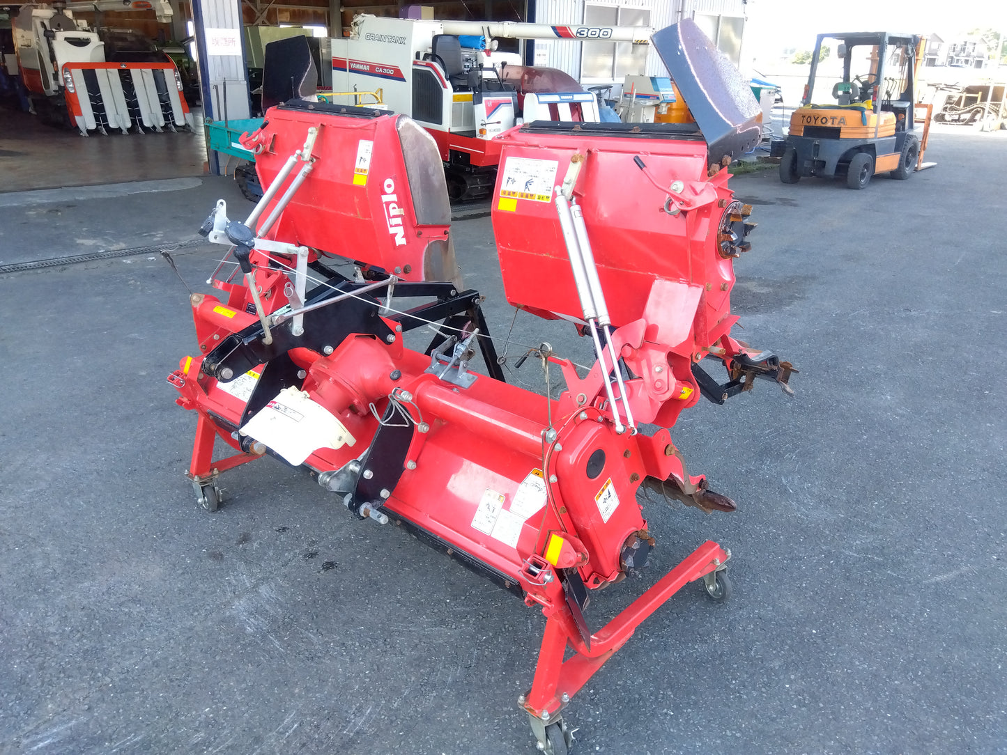 ニプロ　中古　ウィングハロー②　WBS2810　「宮城店　2305P」