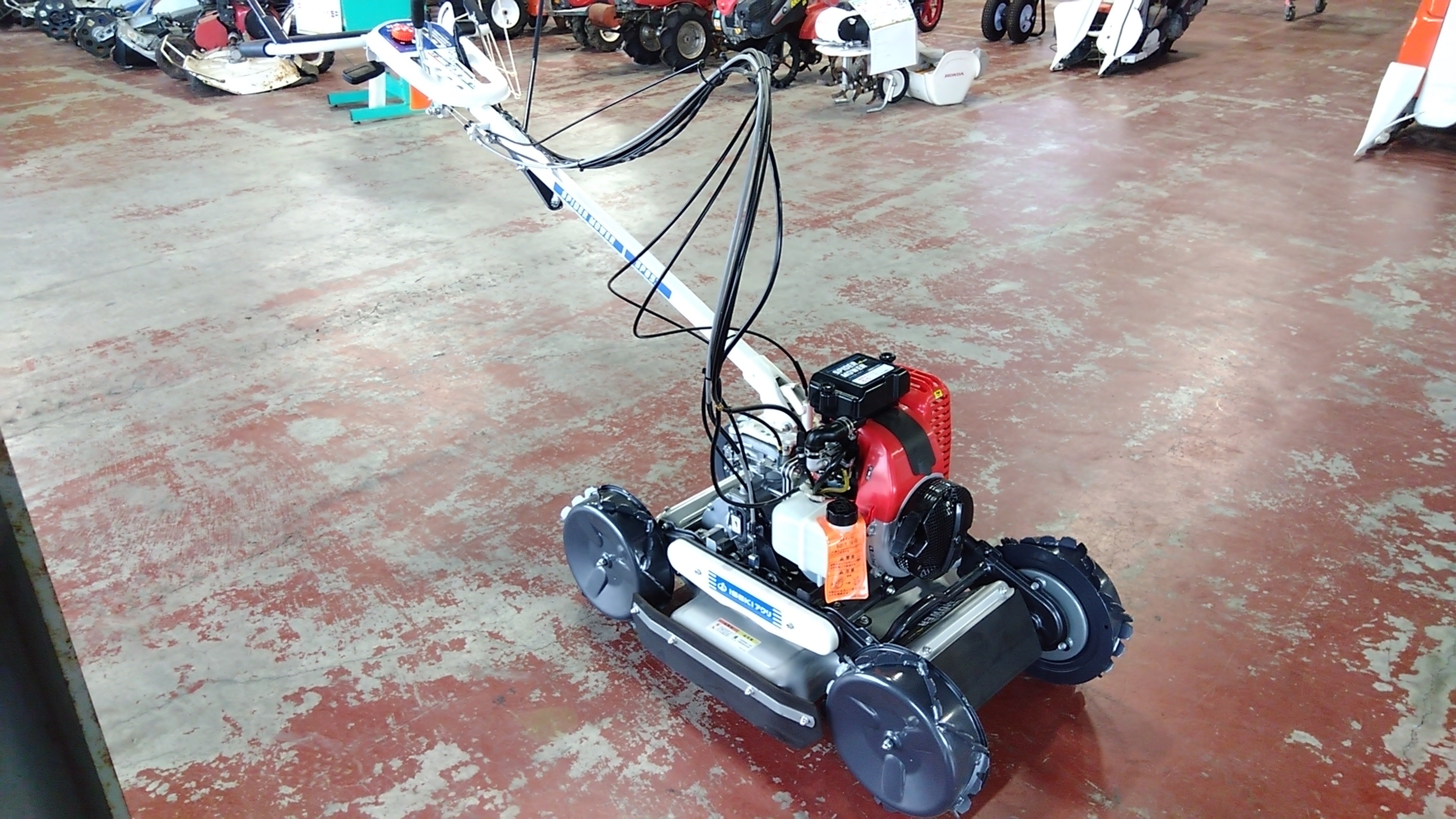 イセキ 中古(未使用品) スパイダーモア SP853 「宮城店2367」 – 農キング