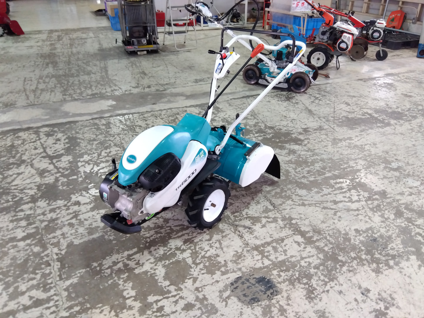 クボタ　　中古　耕耘機　TR6000　「山形　9348」
