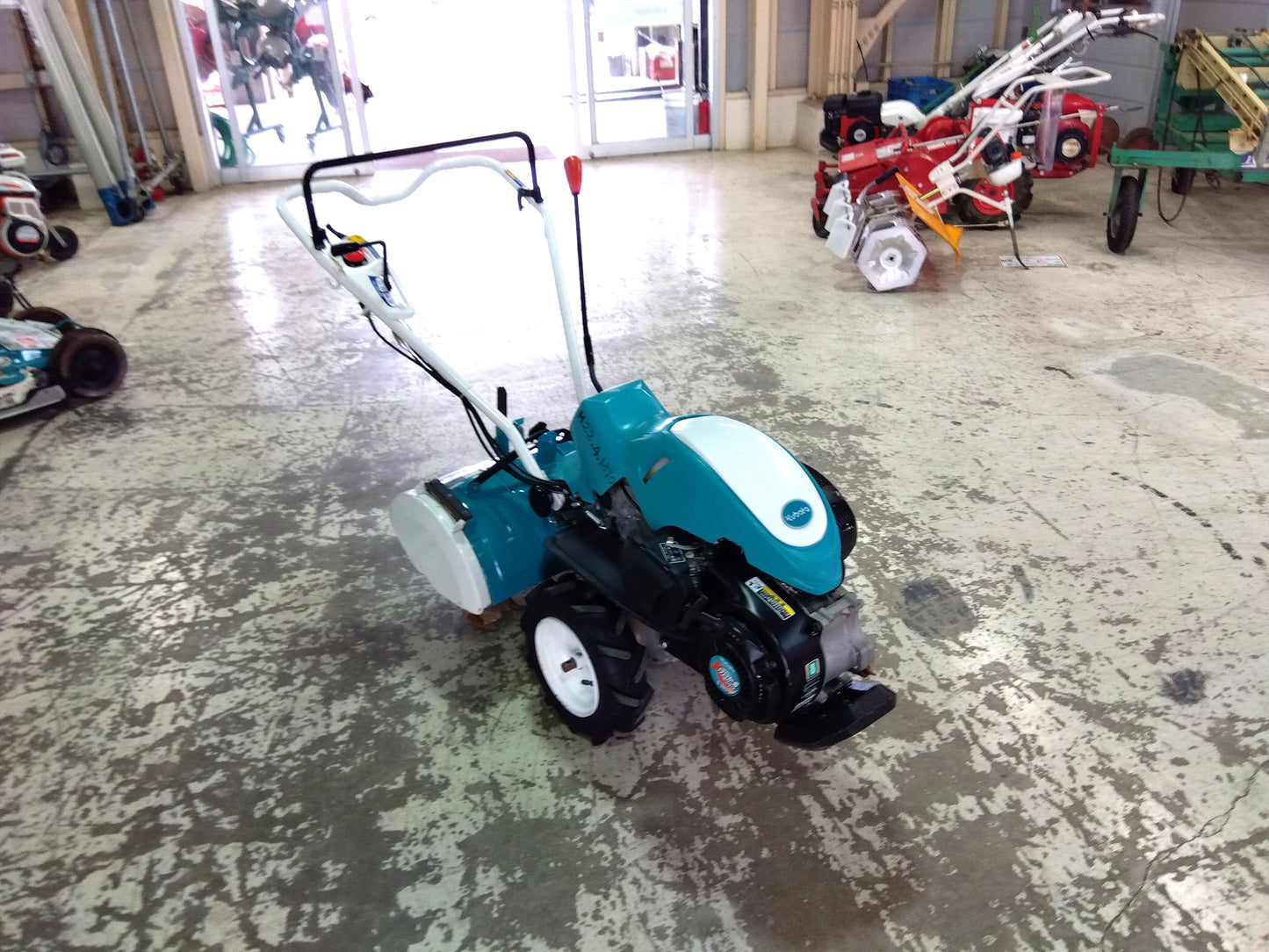 クボタ　　中古　耕耘機　TR6000　「山形　9348」