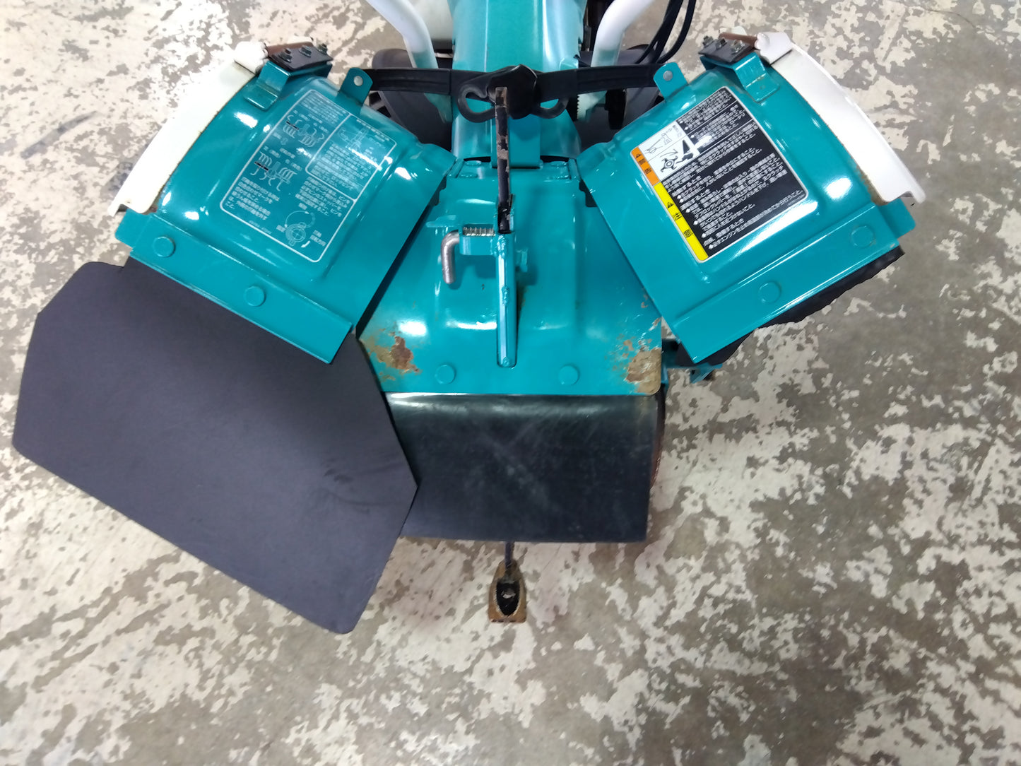 クボタ　　中古　耕耘機　TR6000　「山形　9348」