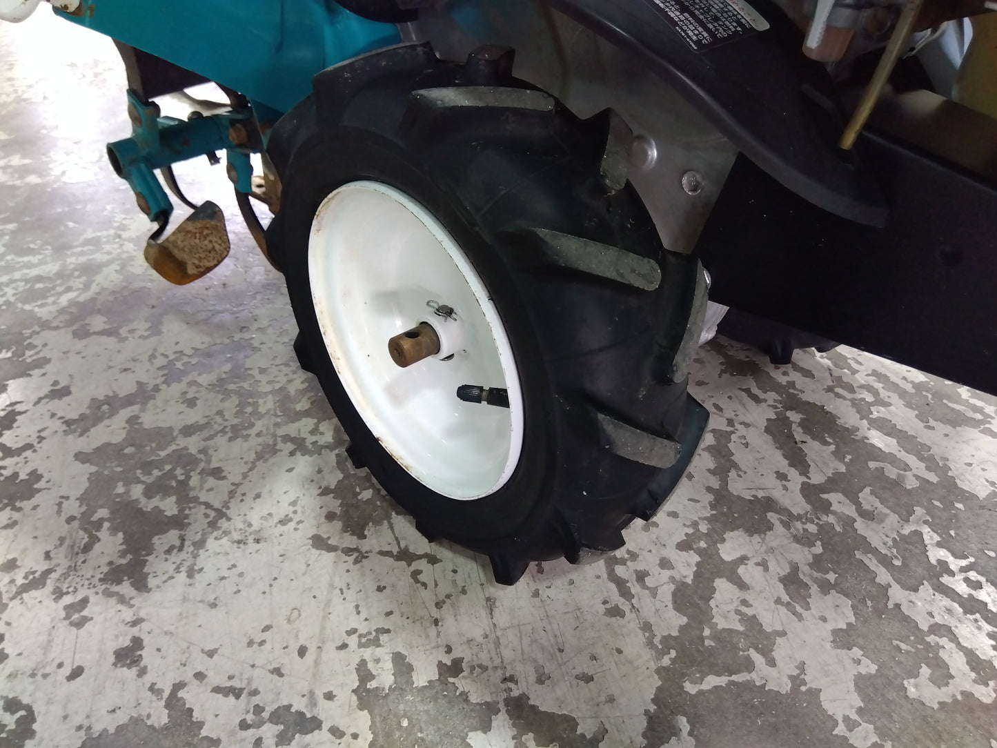 クボタ　　中古　耕耘機　TR6000　「山形　9348」